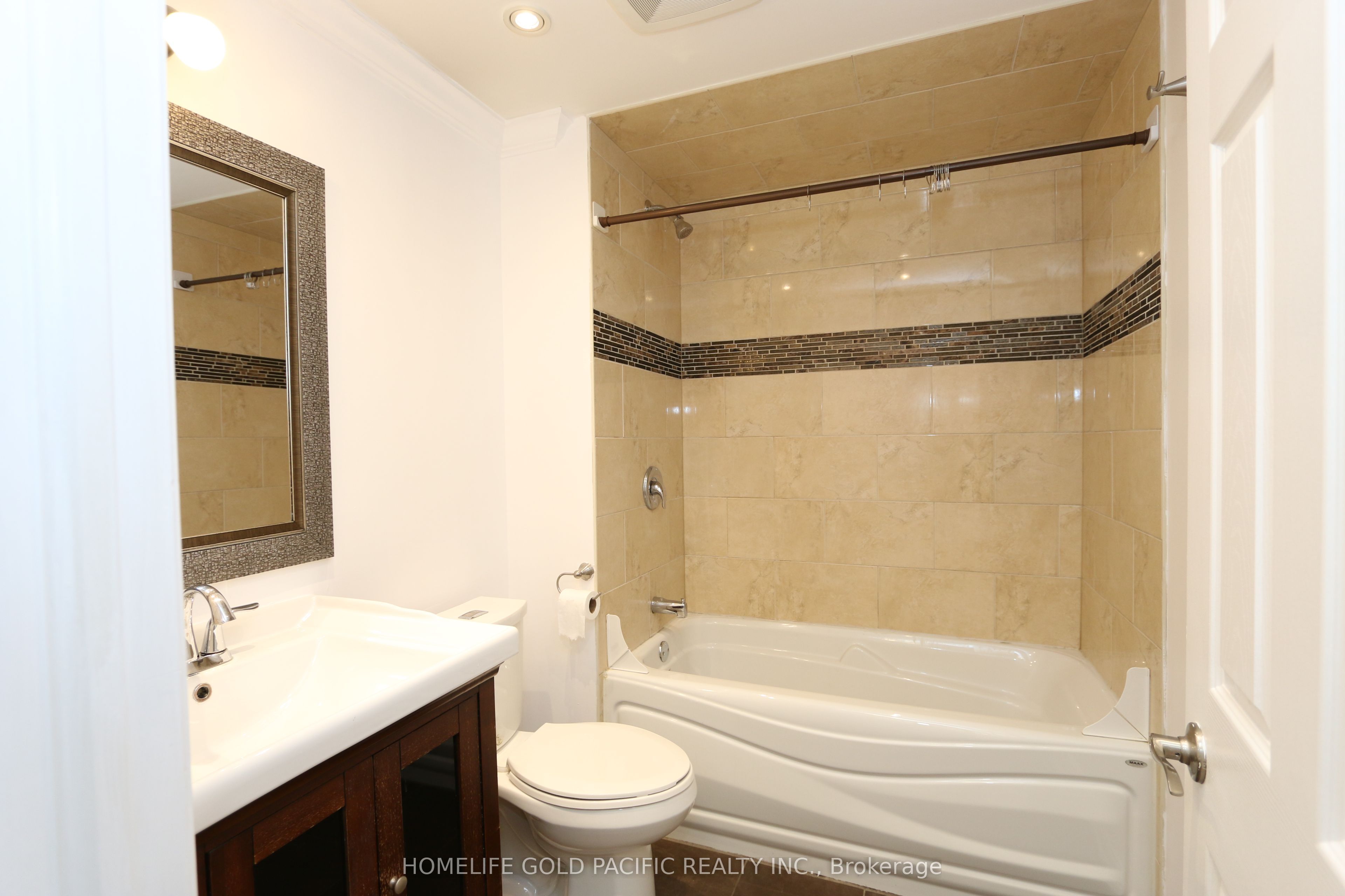 112 Anndale Drive Property Photo 14