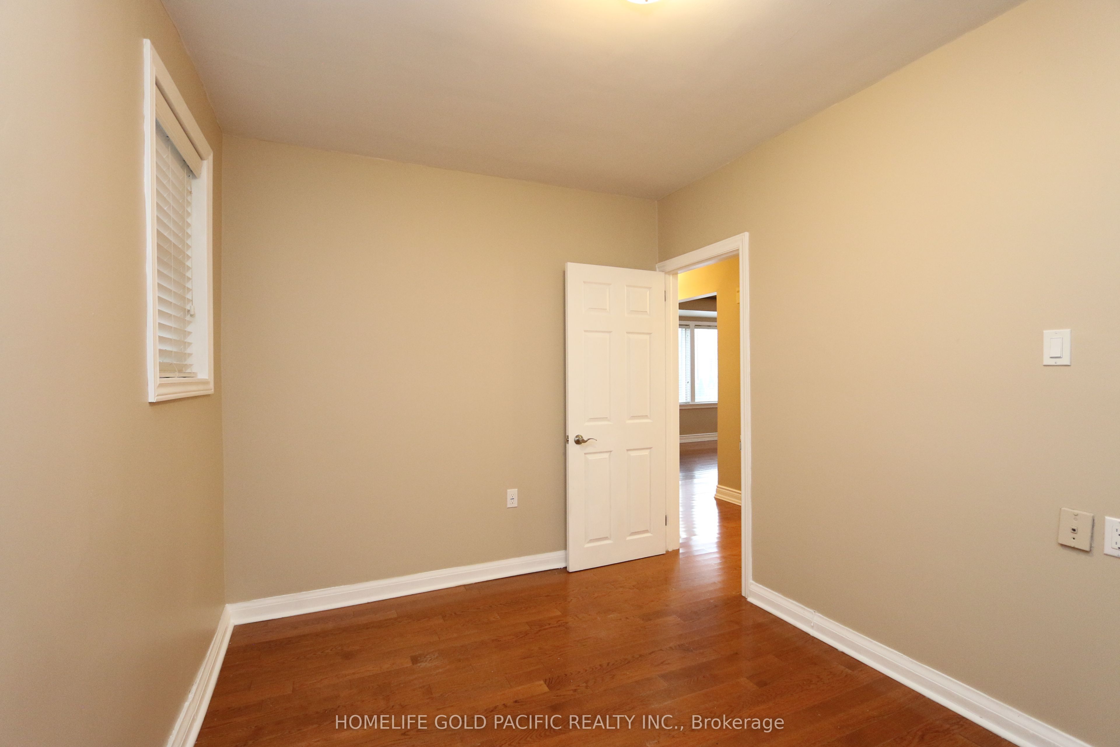 112 Anndale Drive Property Photo 16