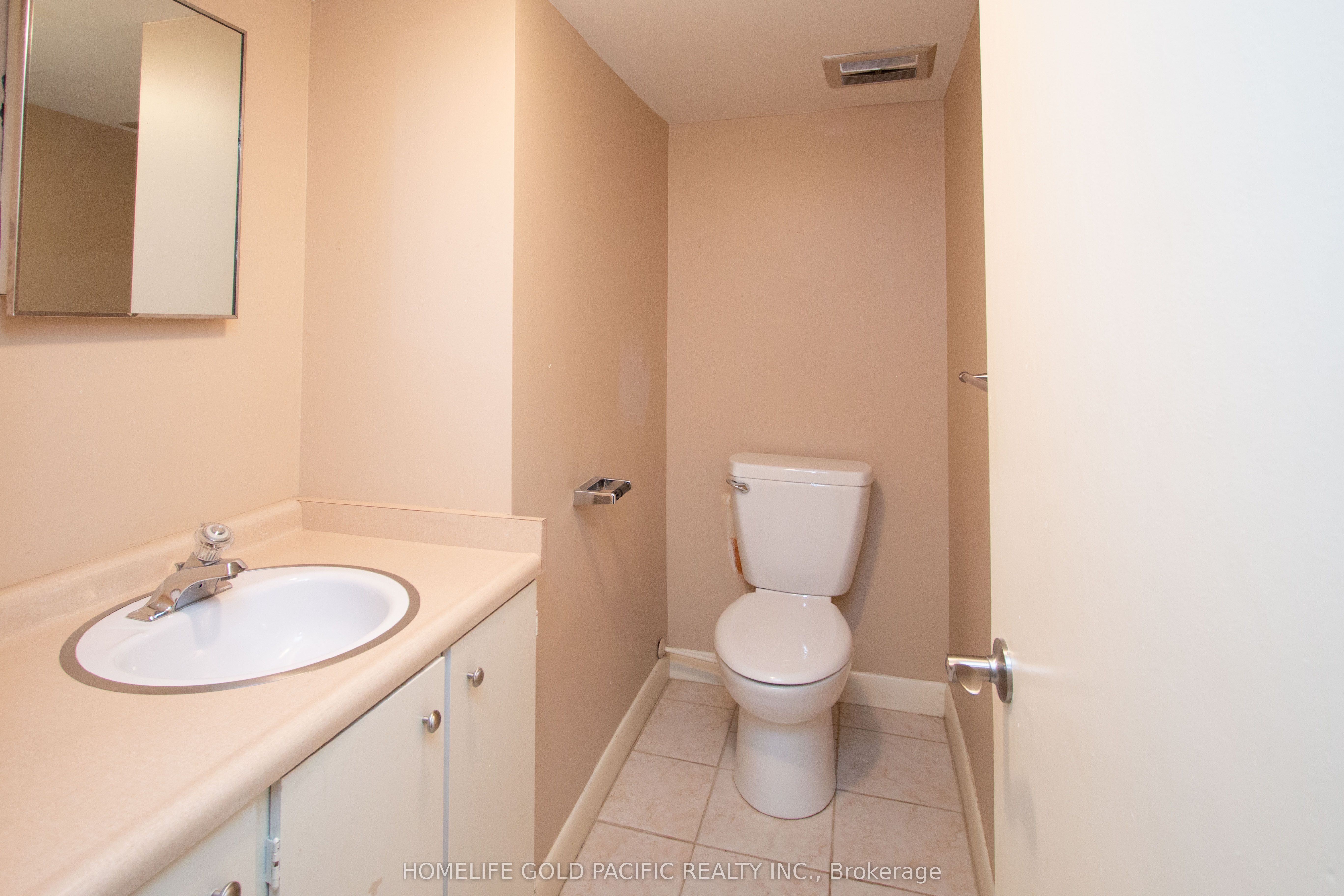 112 Anndale Drive Property Photo 24