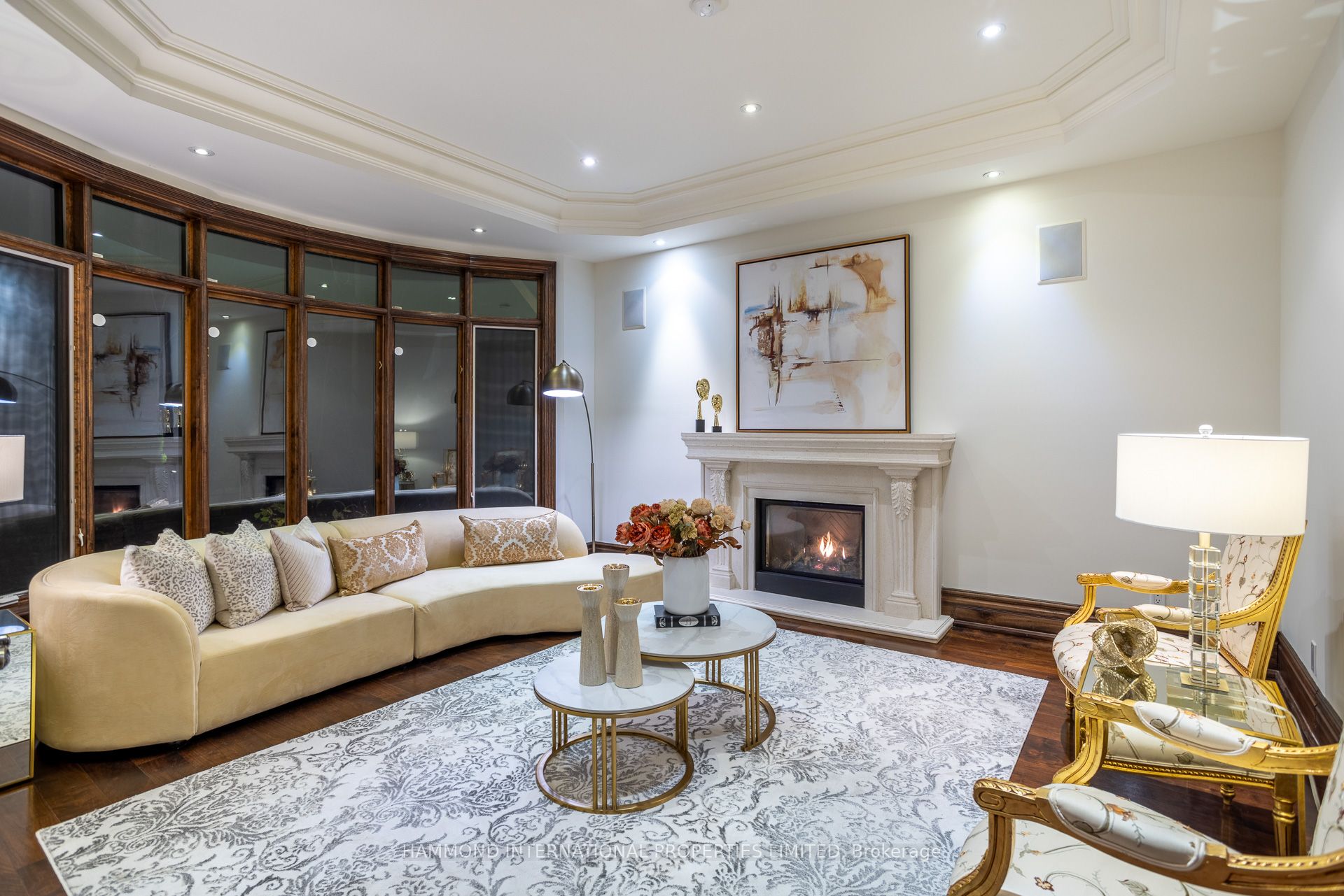 24 York Valley Crescent Property Photo 18