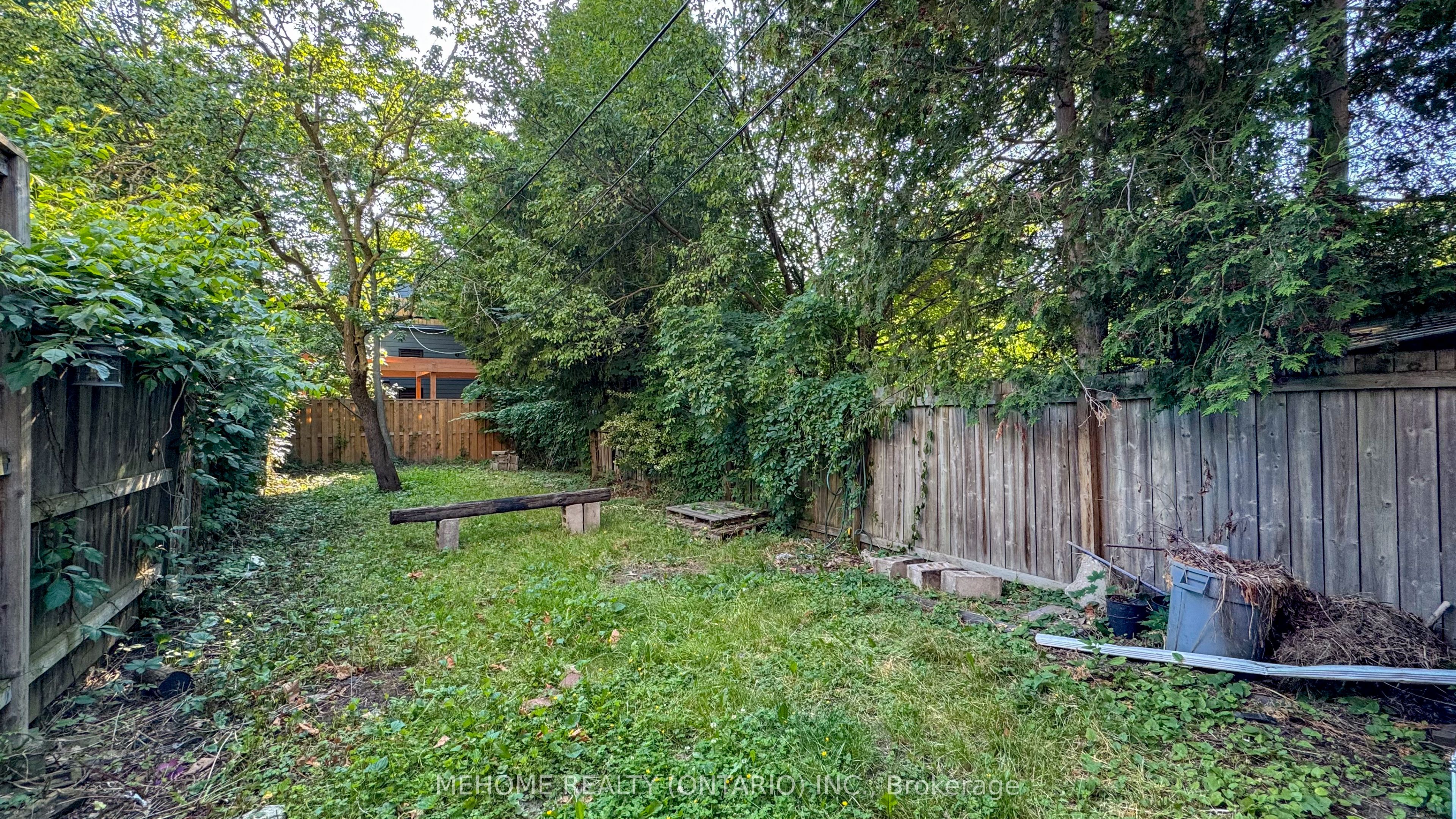 #2nd Fl - 190 Major Street Property Photo 15