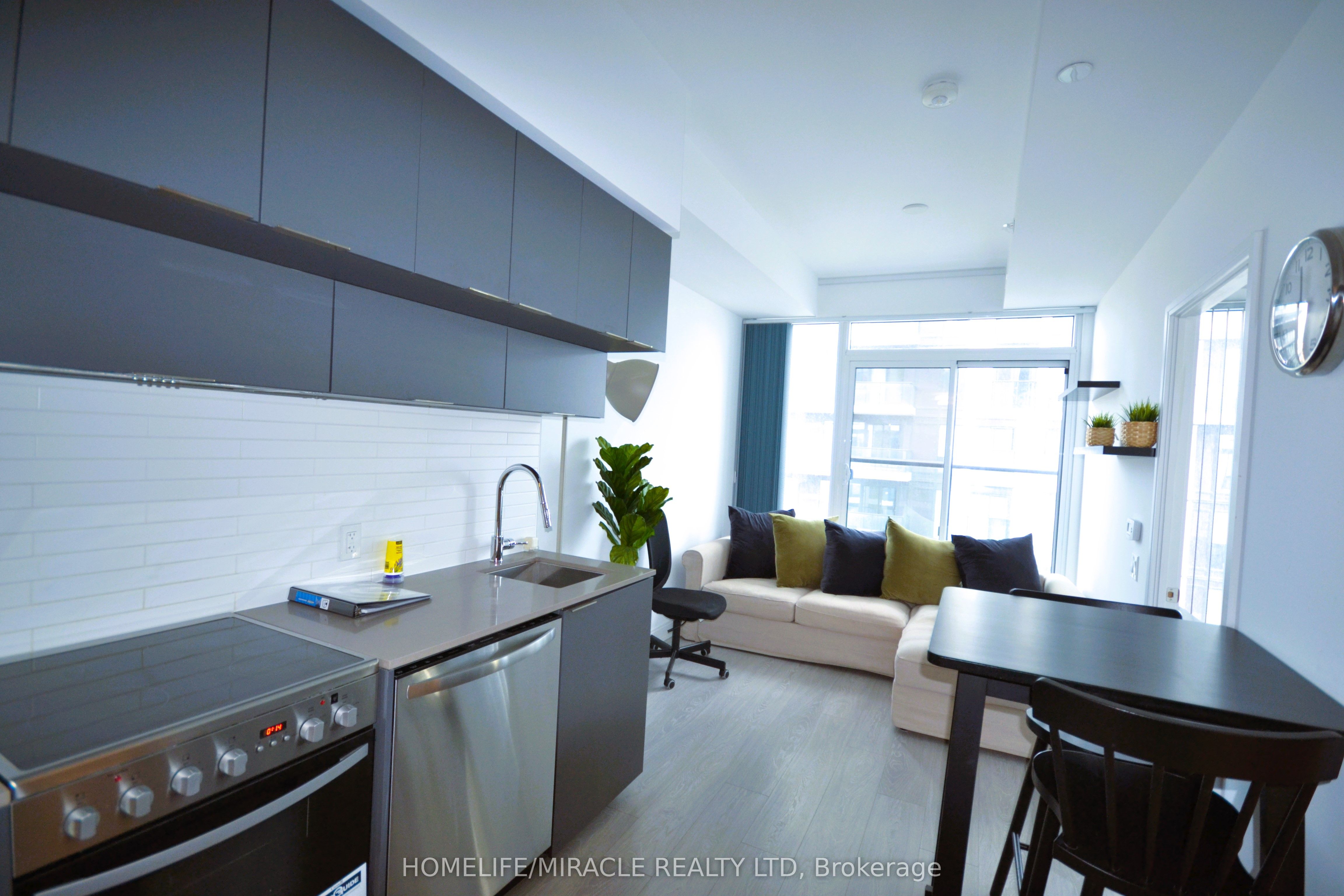 #3615 - 181 Dundas Street Property Photo 5