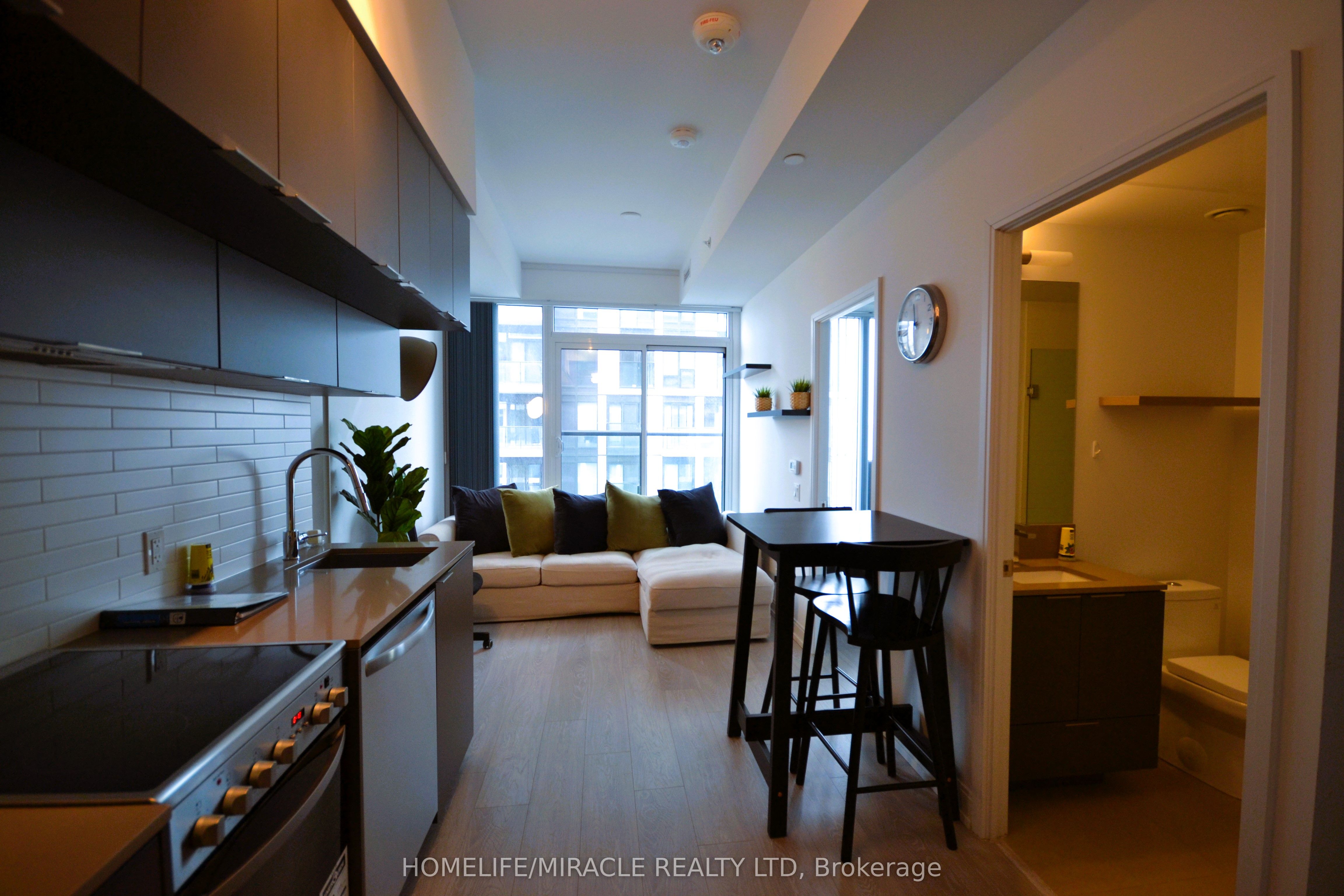 #3615 - 181 Dundas Street Property Photo 14