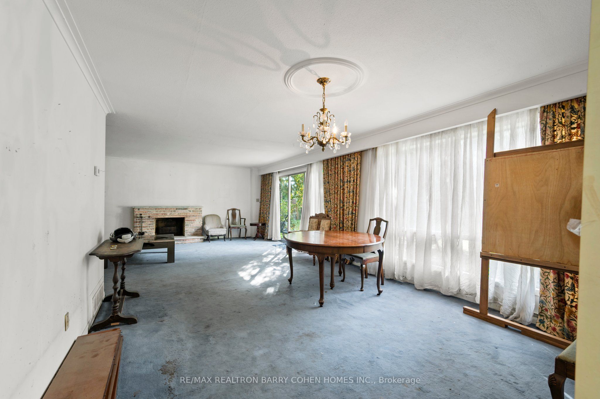 84 Bannatyne Drive Property Photo 6