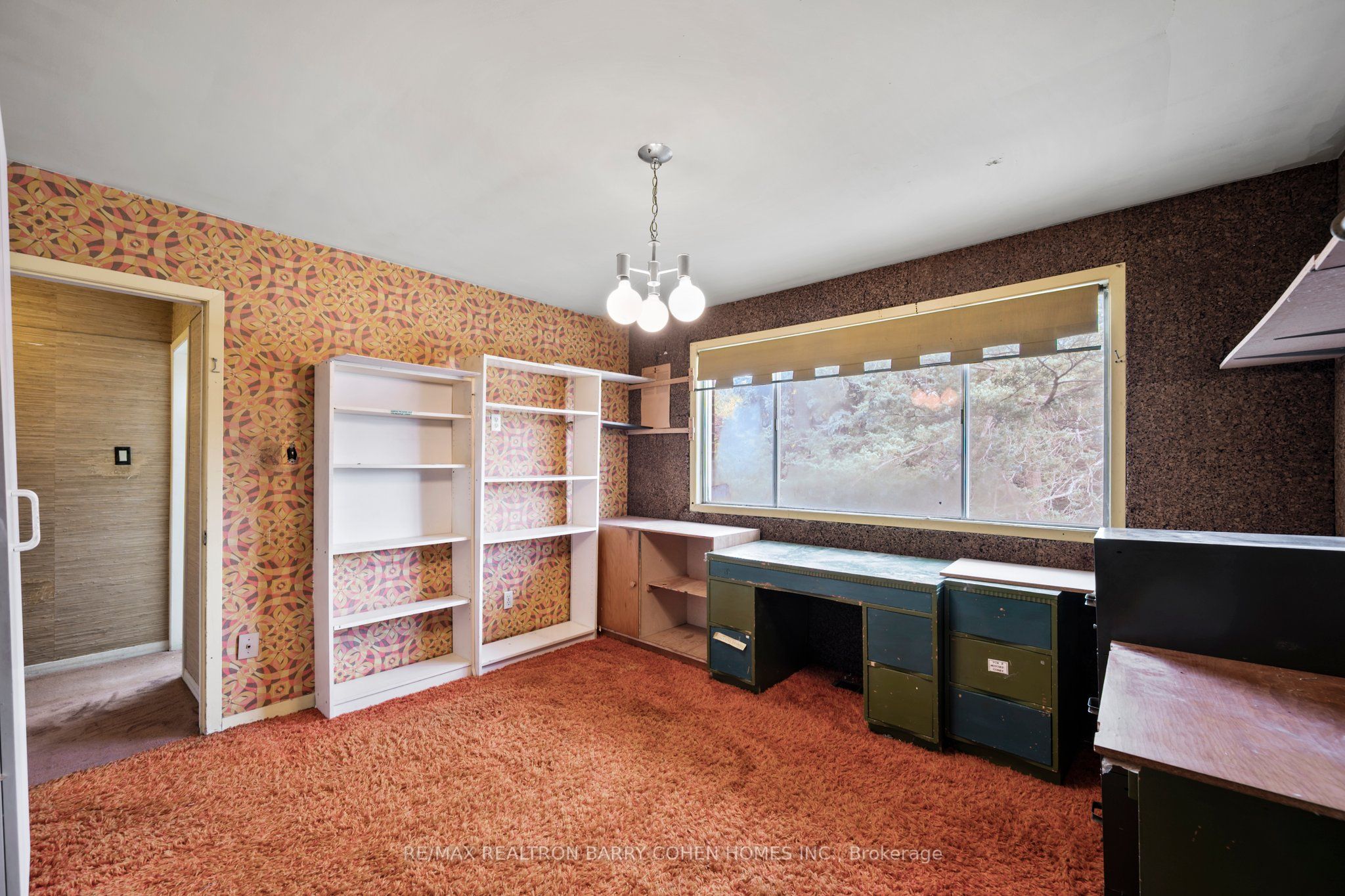 84 Bannatyne Drive Property Photo 12