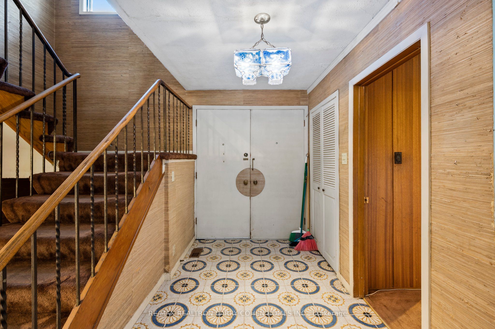 84 Bannatyne Drive Property Photo 20