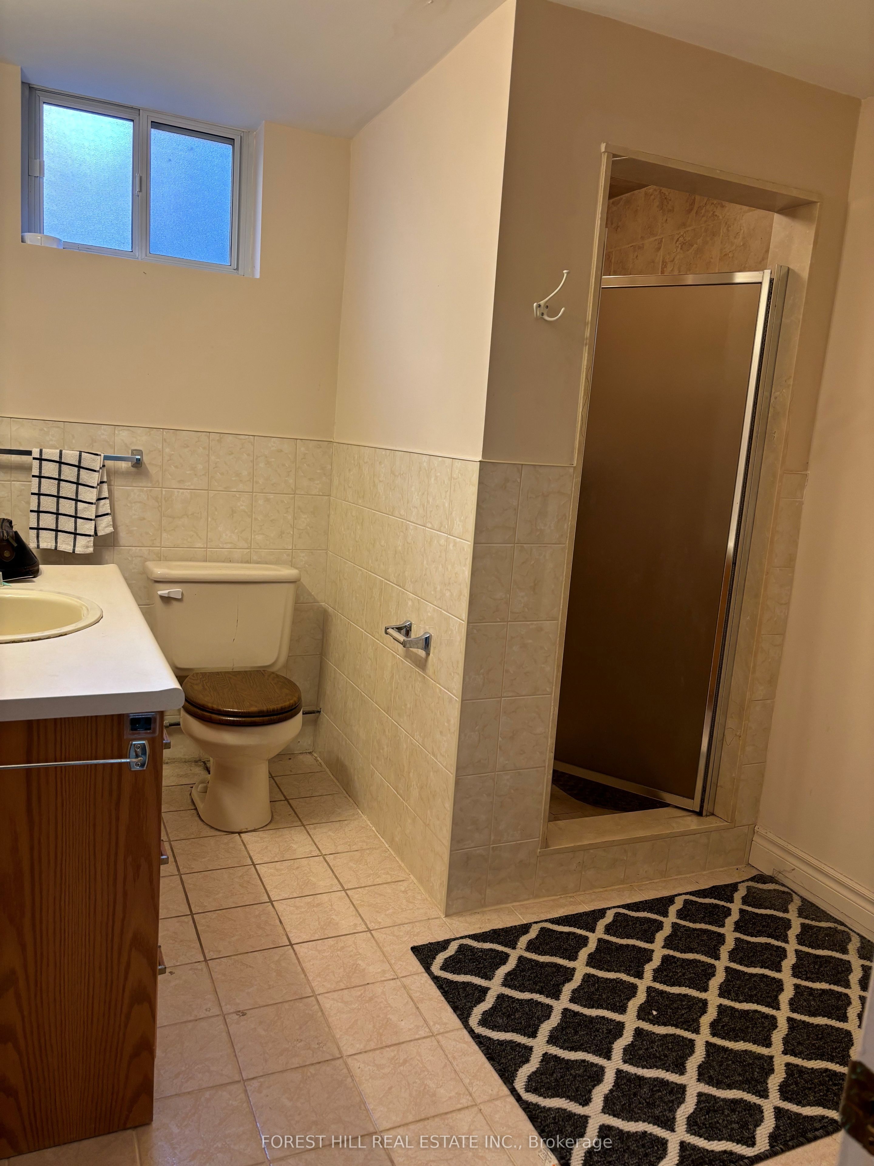 152 Yorkview Drive Property Photo 11