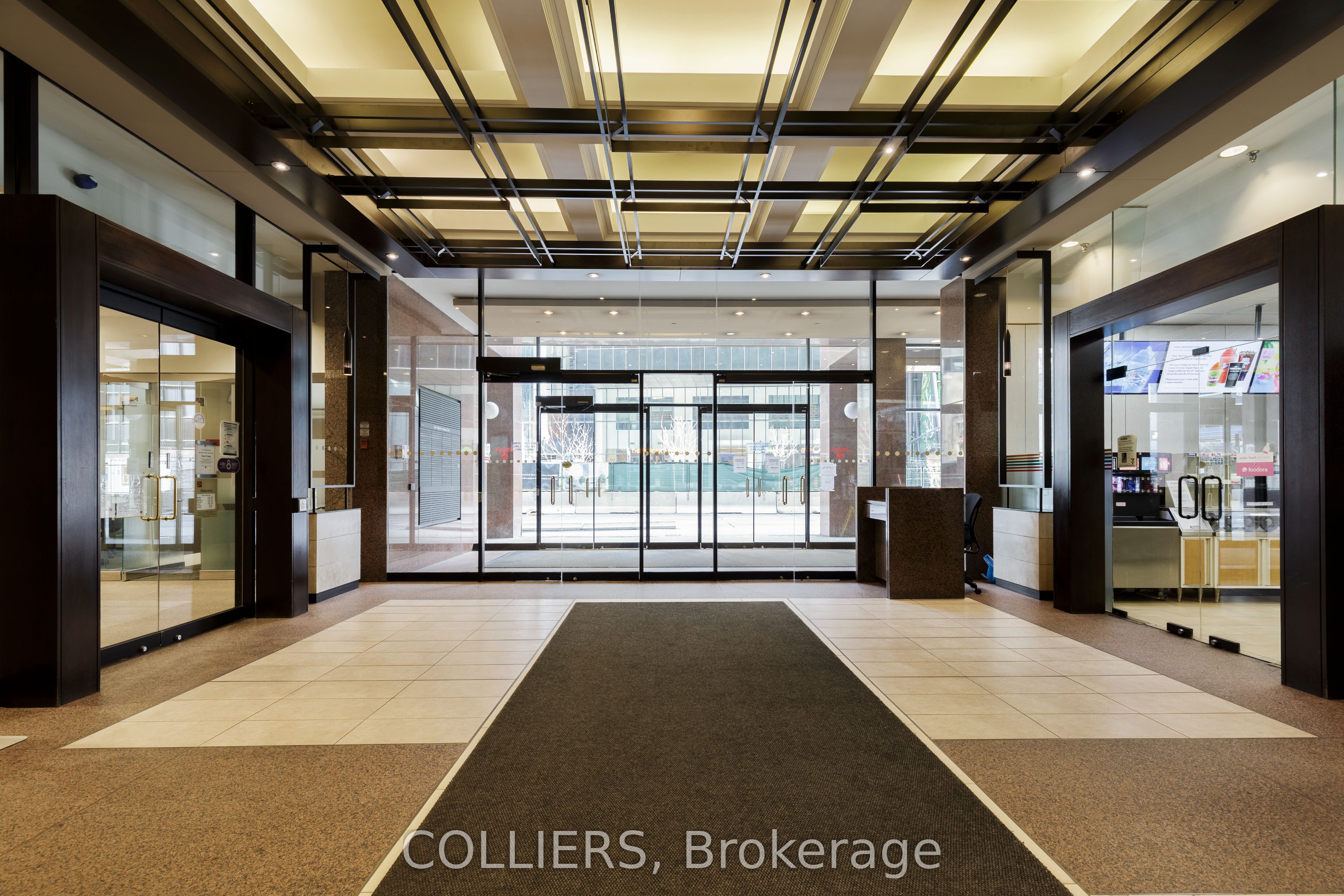 1 Eglinton Avenue E 400 Property Photo 2