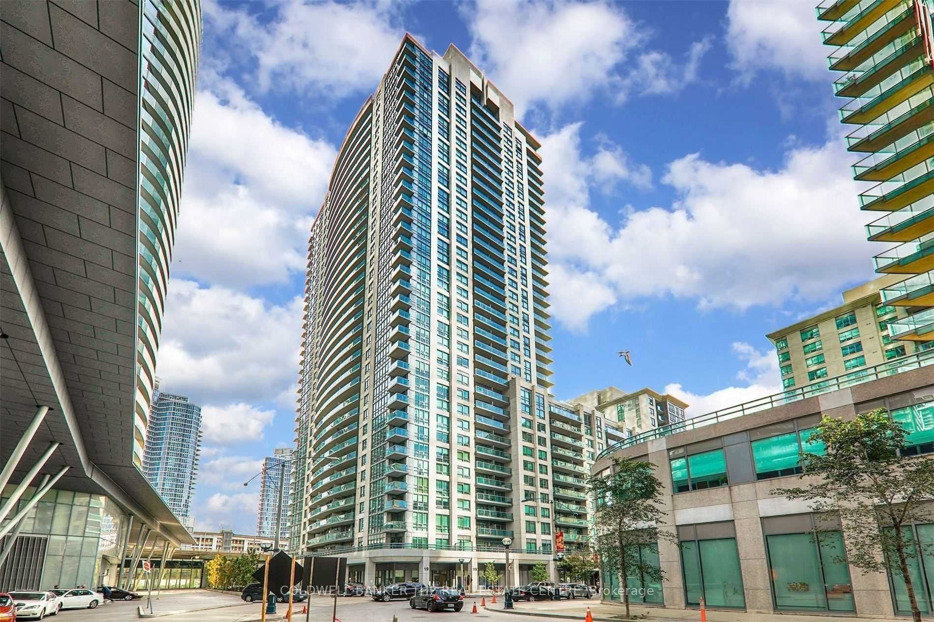 #3606 - 19 Grand Trunk Crescent Property Photo 1