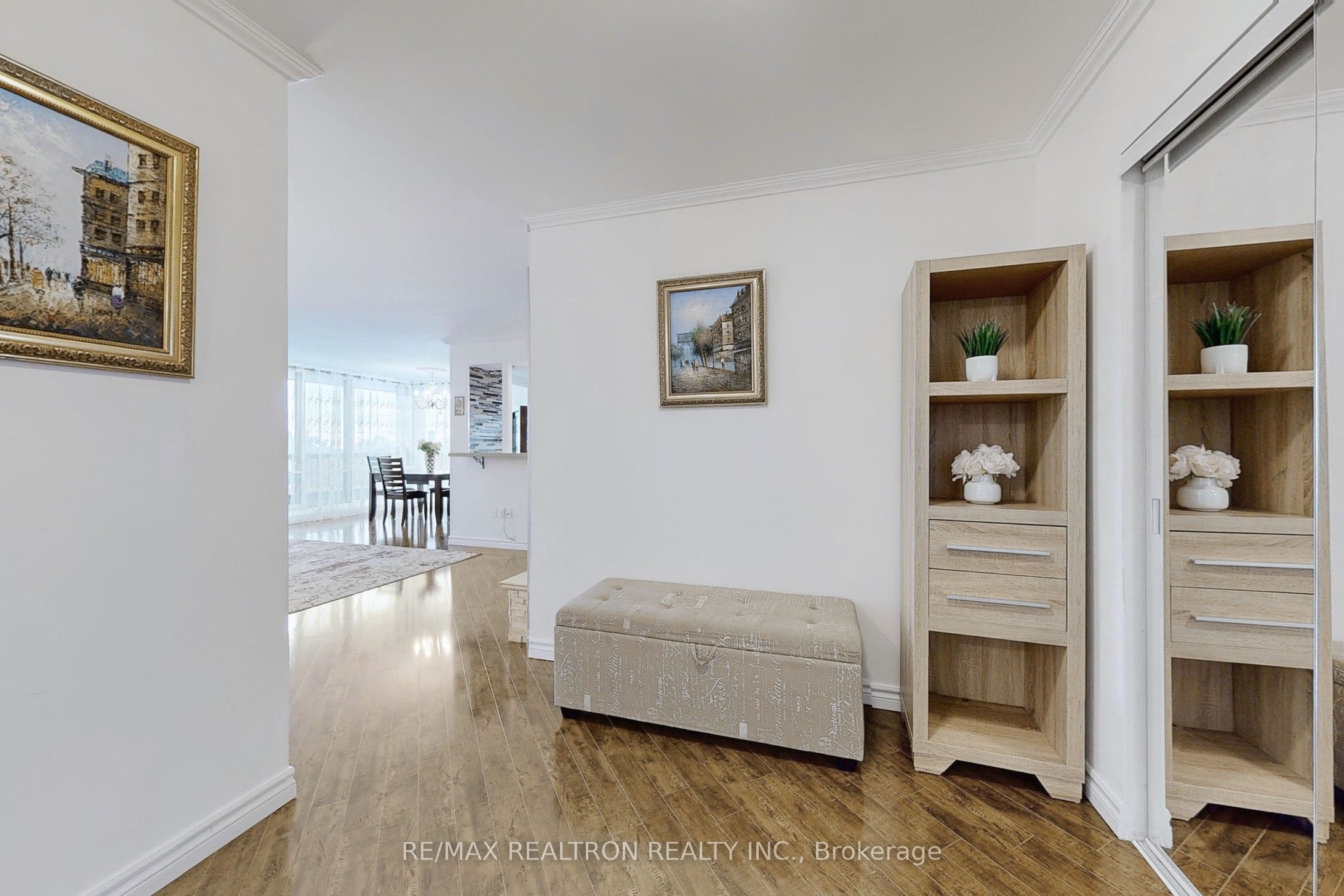 #1706 - 135 Antibes Drive Property Photo 4
