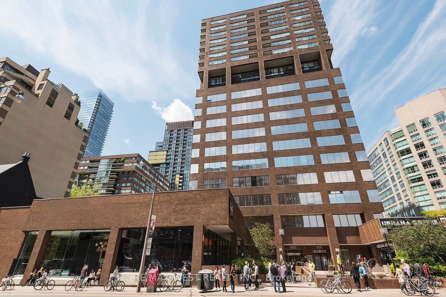 #530 - 920 Yonge Street Property Photo 1