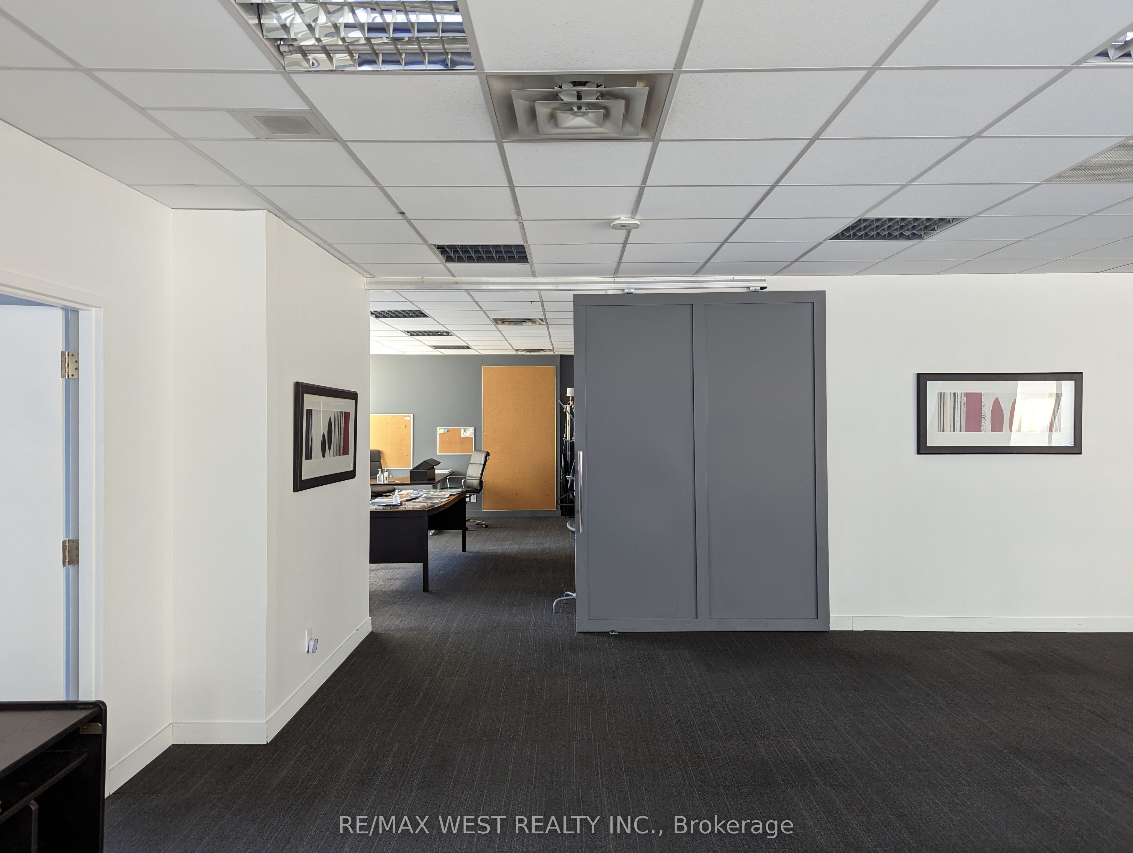 #530 - 920 Yonge Street Property Photo 3