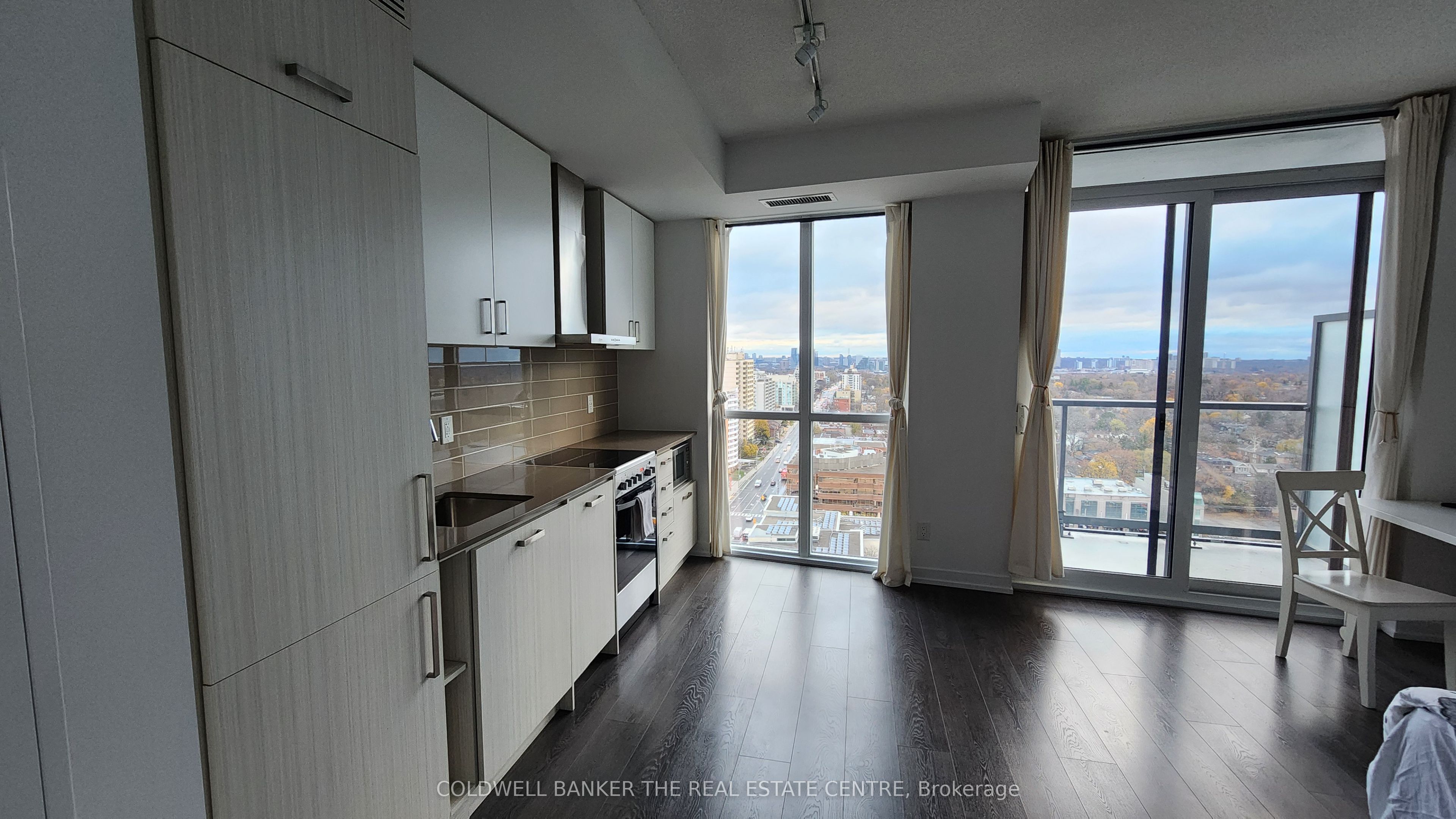 #1911 - 125 Redpath Avenue Property Photo 2