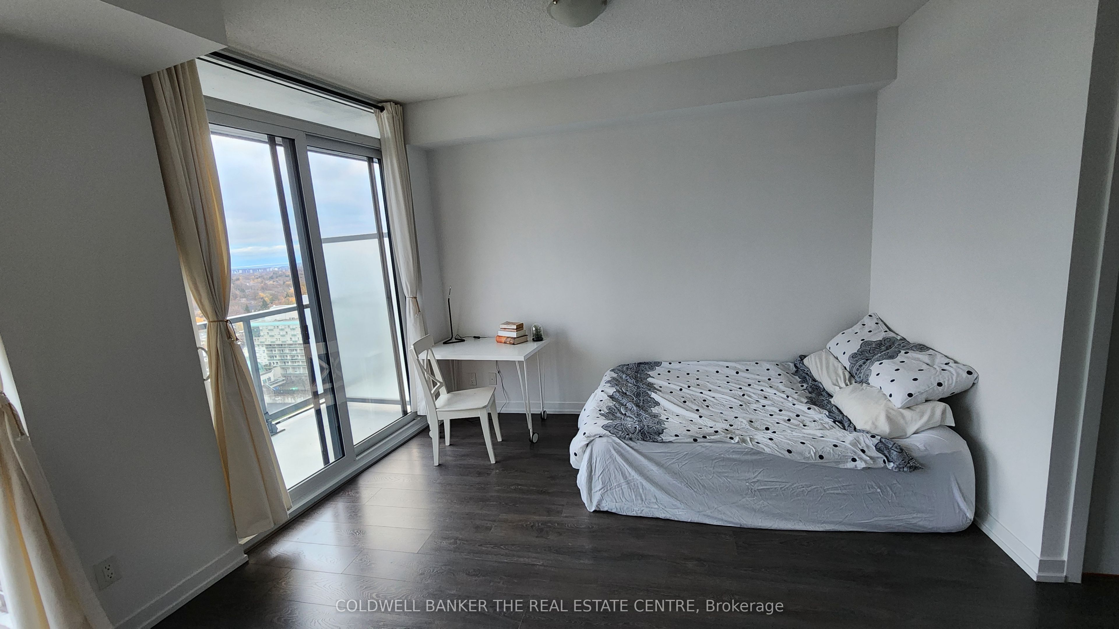 #1911 - 125 Redpath Avenue Property Photo 10