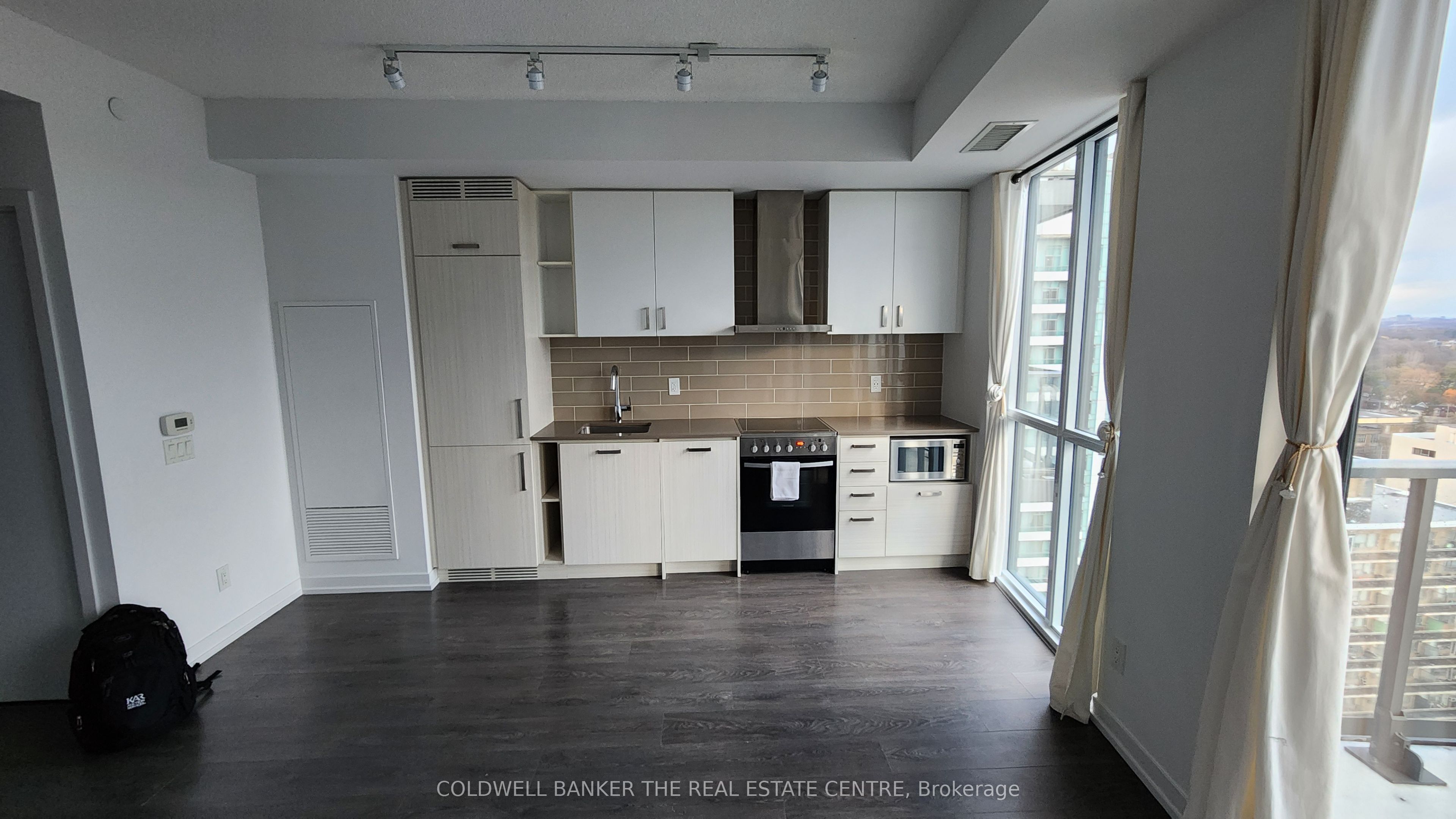 #1911 - 125 Redpath Avenue Property Photo 12