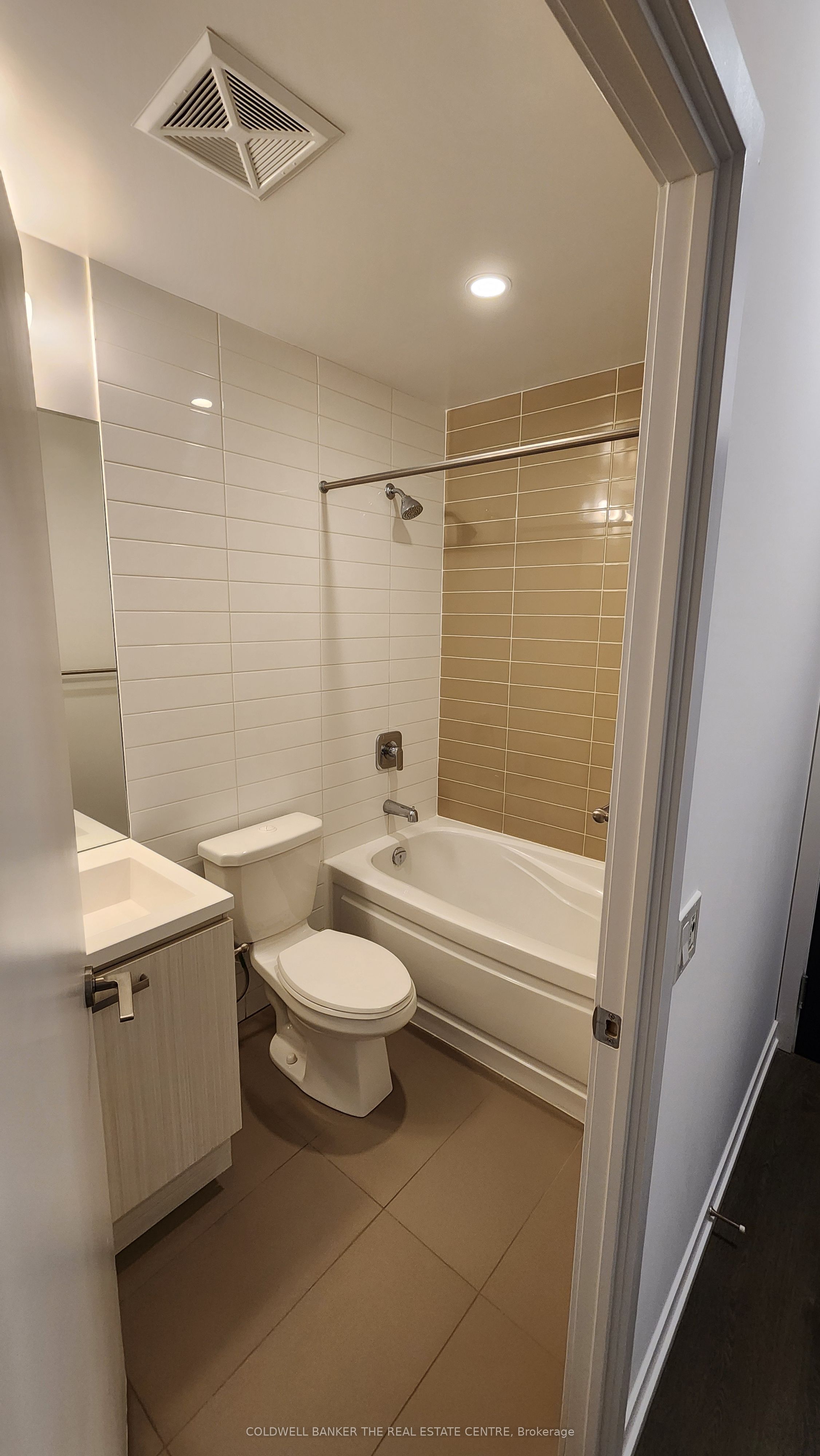 #1911 - 125 Redpath Avenue Property Photo 16