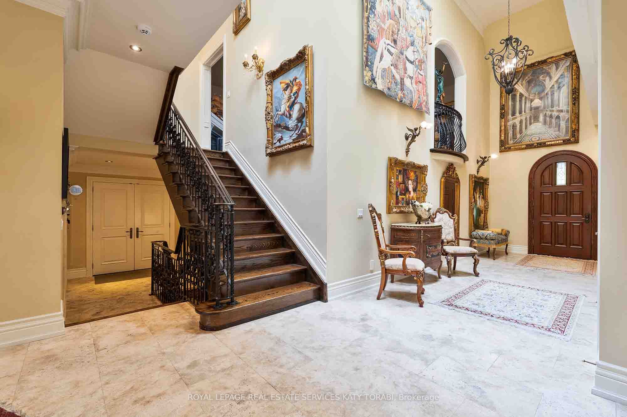 73 Yorkminister Road Property Photo 6
