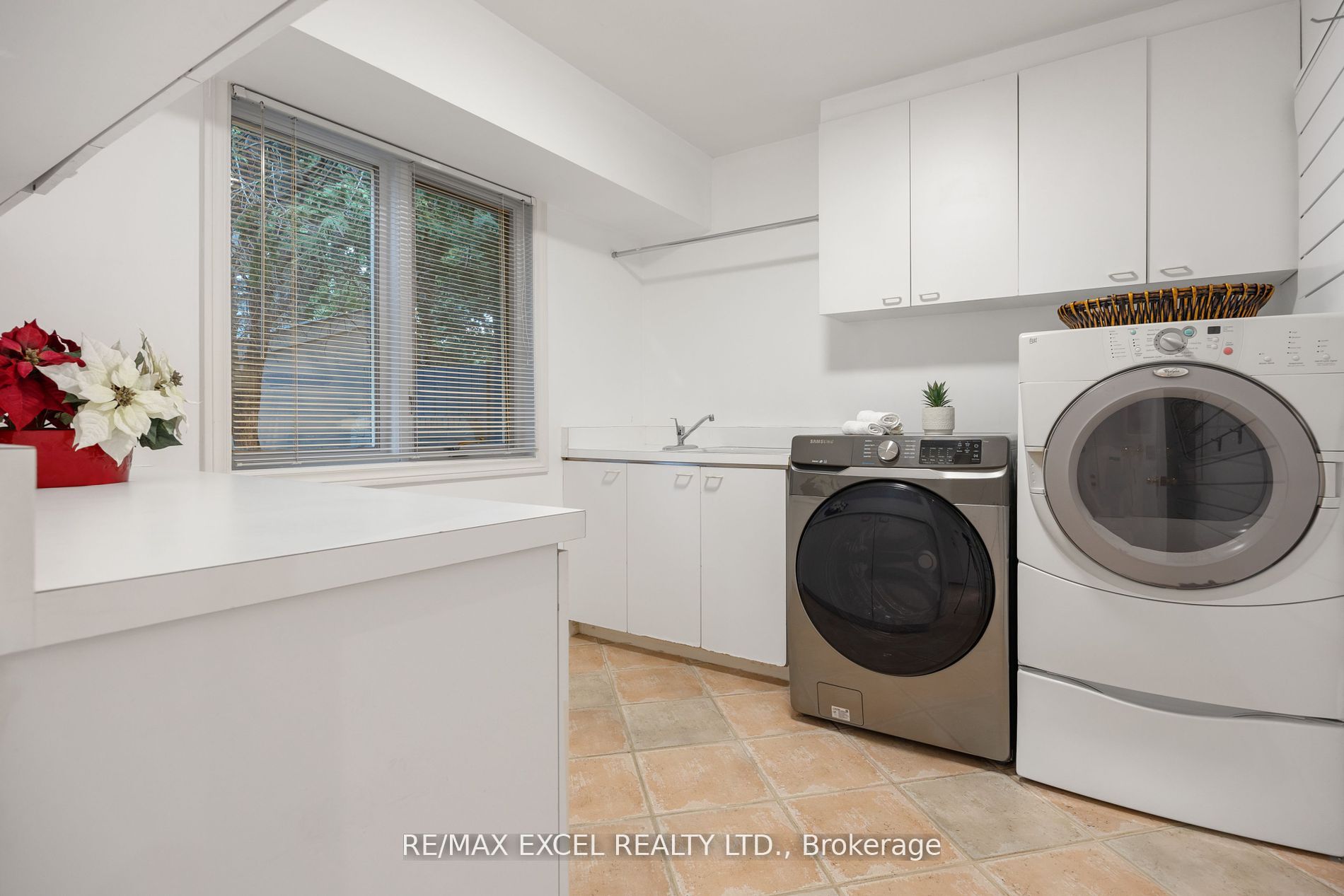 62 Wimpole Drive Property Photo 39