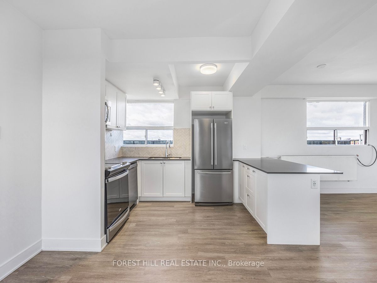 #ph B - 70 Spadina Road Property Photo 10