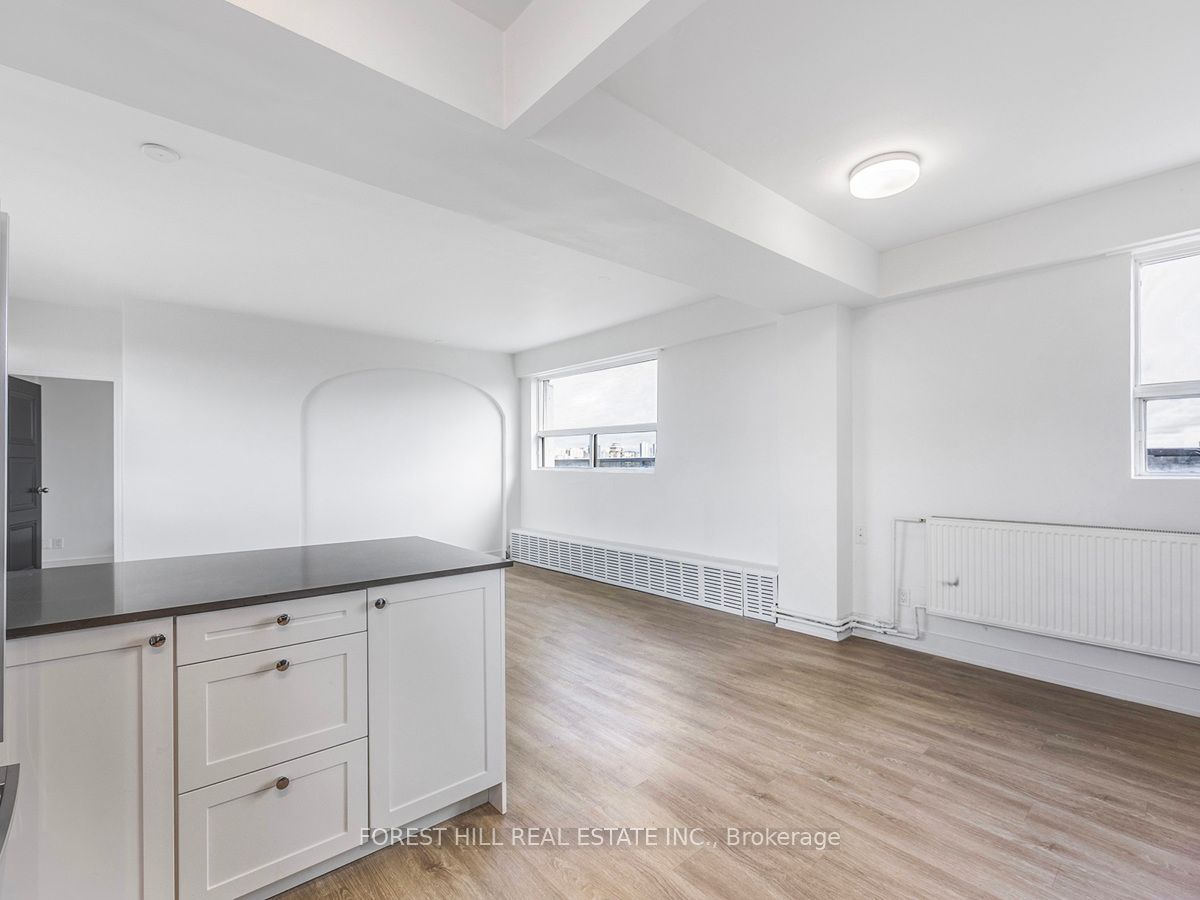 #ph B - 70 Spadina Road Property Photo 13