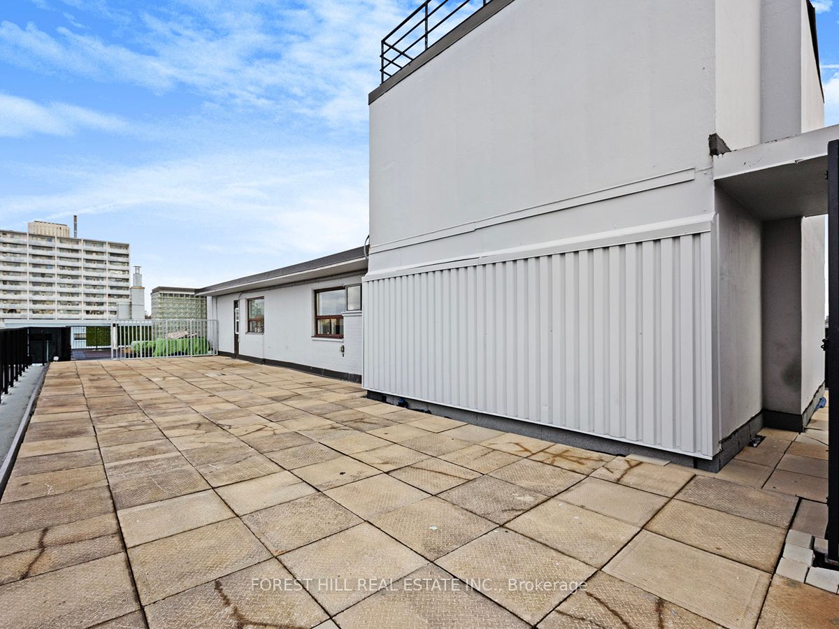 #ph B - 70 Spadina Road Property Photo 20