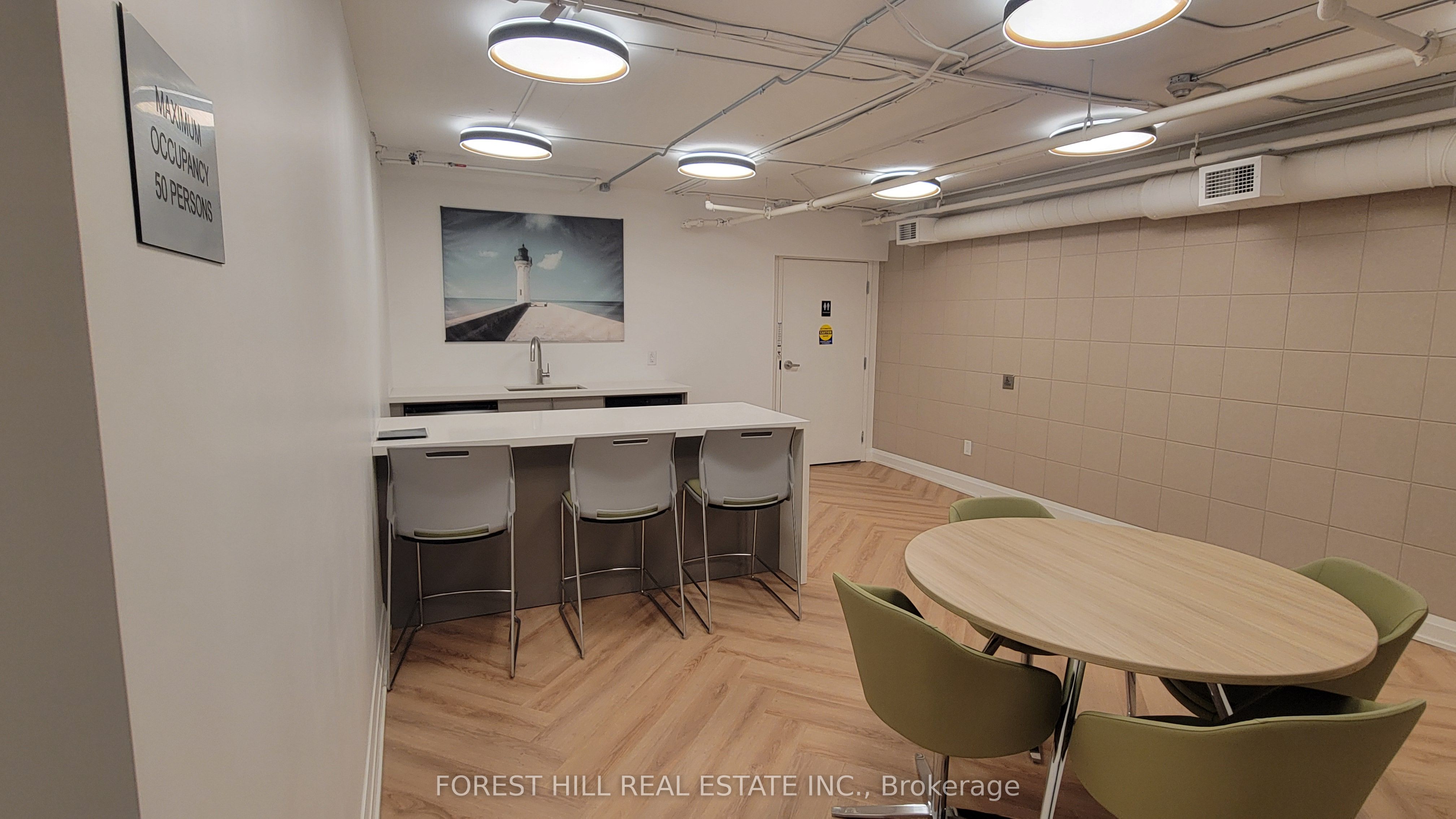 #ph B - 70 Spadina Road Property Photo 25