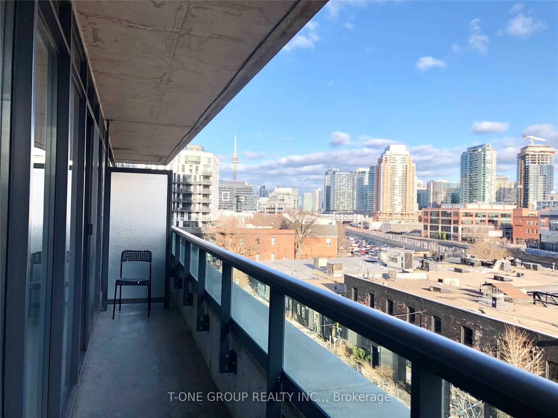 #526e - 36 Lisgar Street Property Photo 14