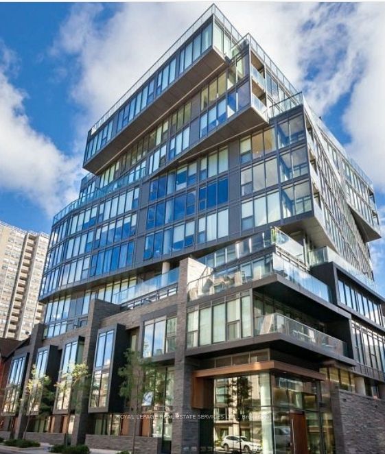#803 - 15 Beverley Street Property Photo 1