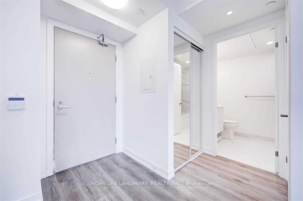 #2706 - 138 Downes Street Property Photo 2