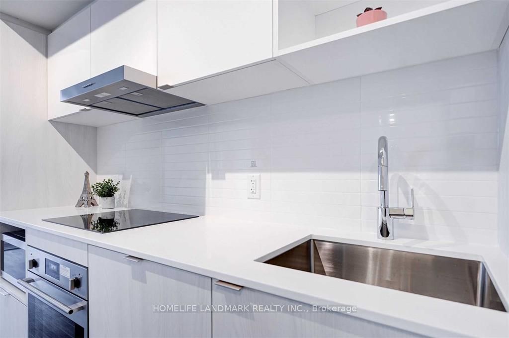#2706 - 138 Downes Street Property Photo 11