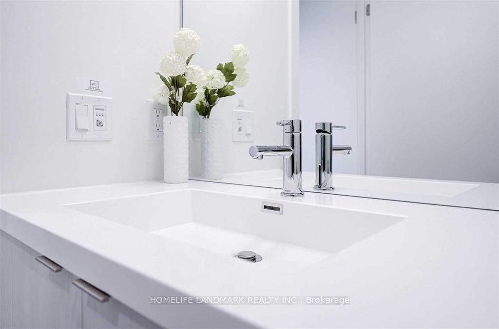 #2706 - 138 Downes Street Property Photo 20