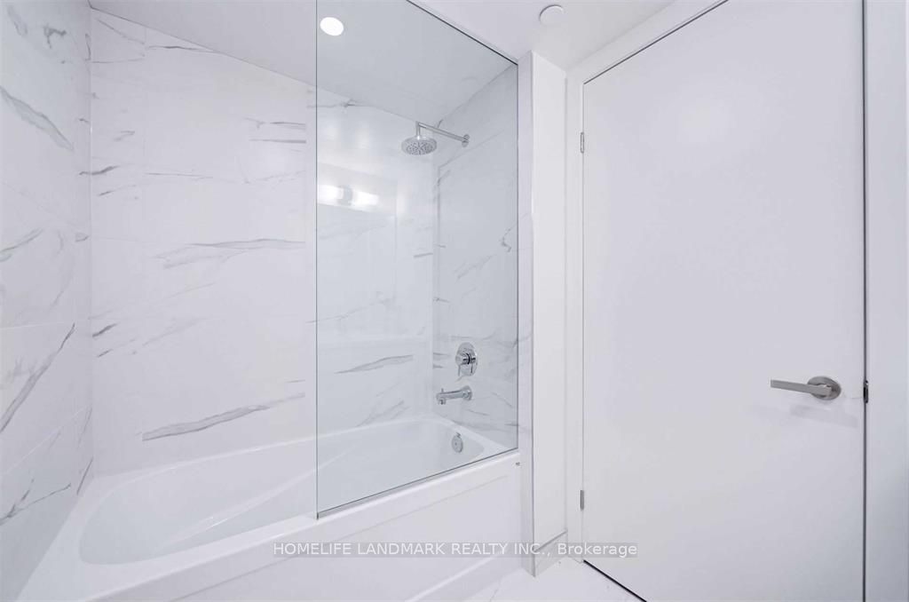 #2706 - 138 Downes Street Property Photo 21