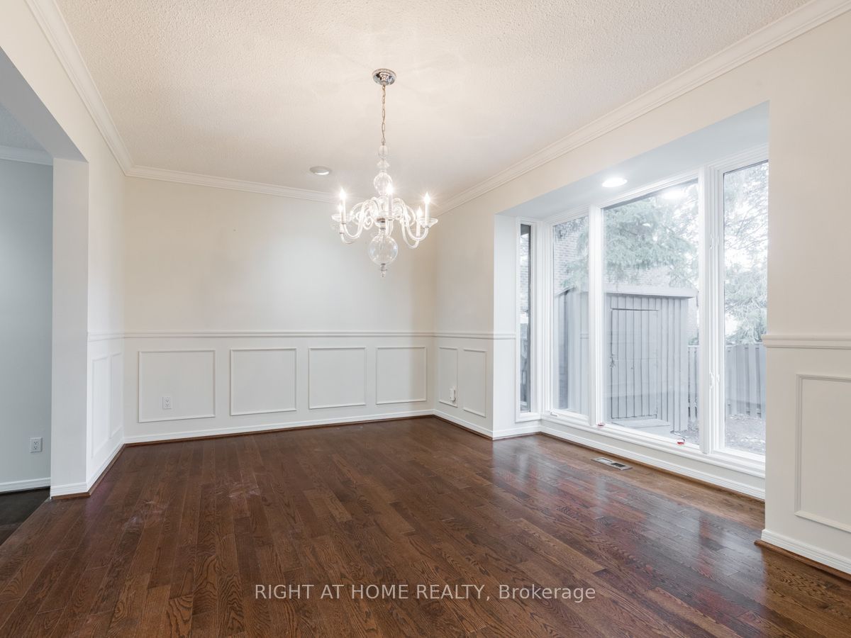 16 Fernside Court Property Photo 7