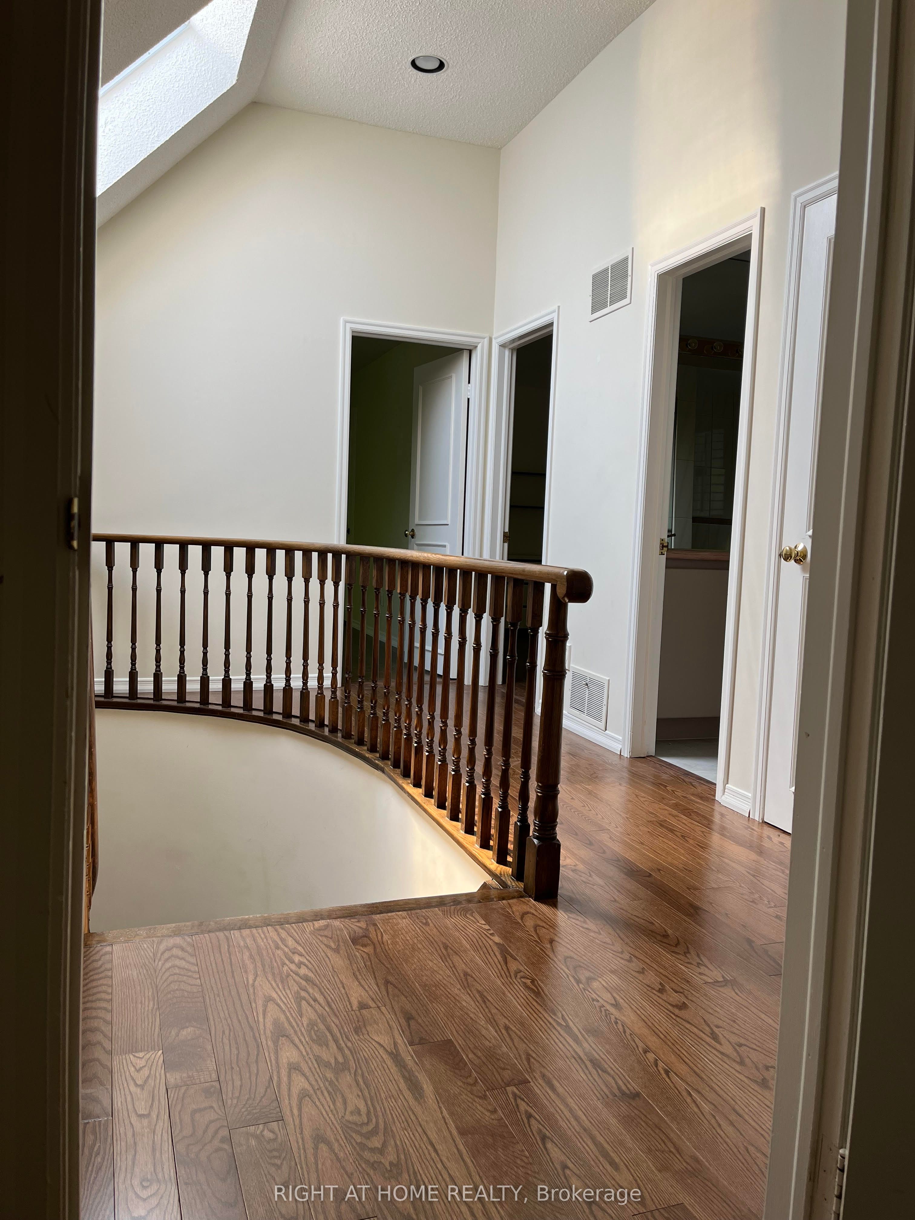 16 Fernside Court Property Photo 14