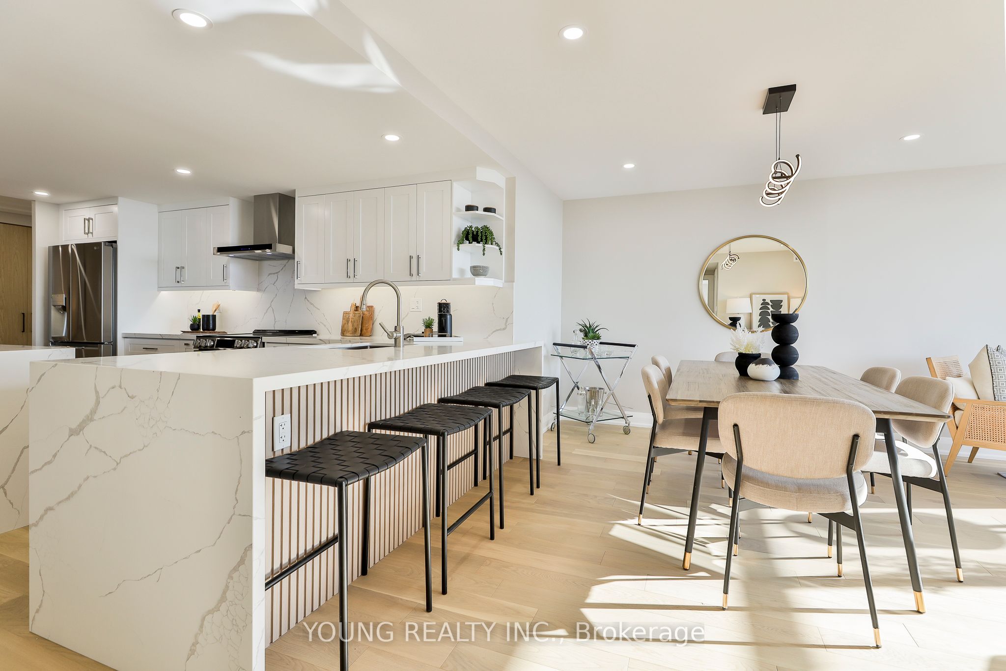 #2908 - 1555 Finch Avenue Property Photo 7