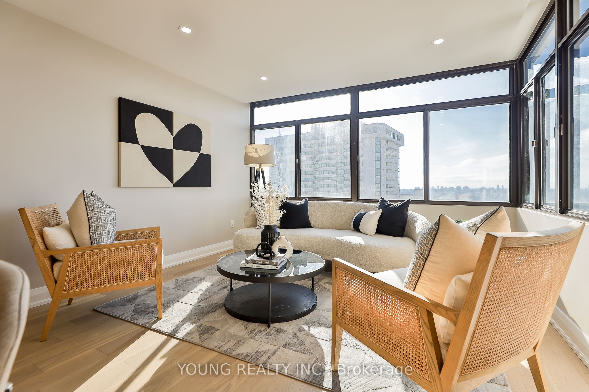 #2908 - 1555 Finch Avenue Property Photo 9