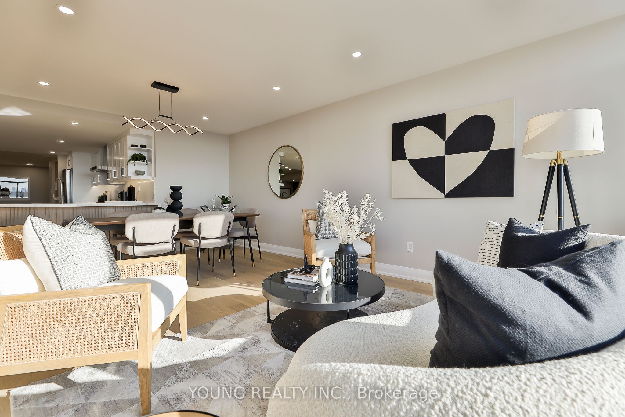 #2908 - 1555 Finch Avenue Property Photo 10