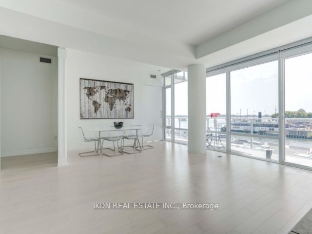#302 - 29 Queens Quay Property Photo 7