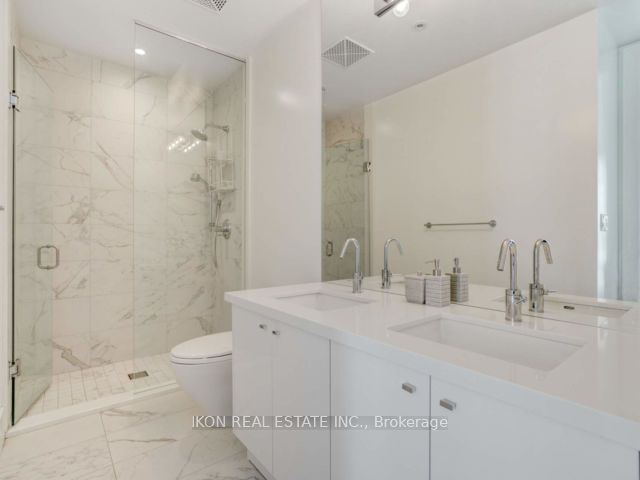 #302 - 29 Queens Quay Property Photo 23