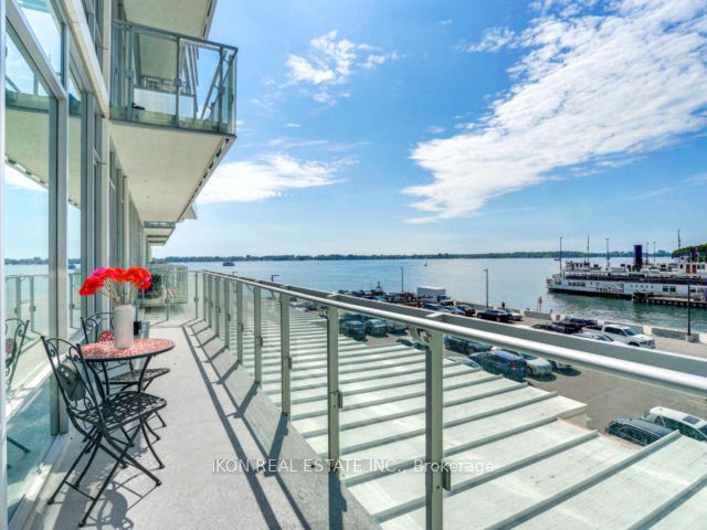 #302 - 29 Queens Quay Property Photo 24