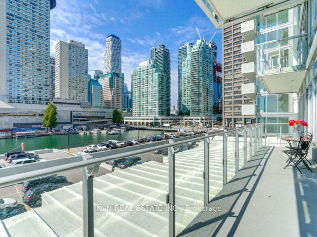 #302 - 29 Queens Quay Property Photo 25