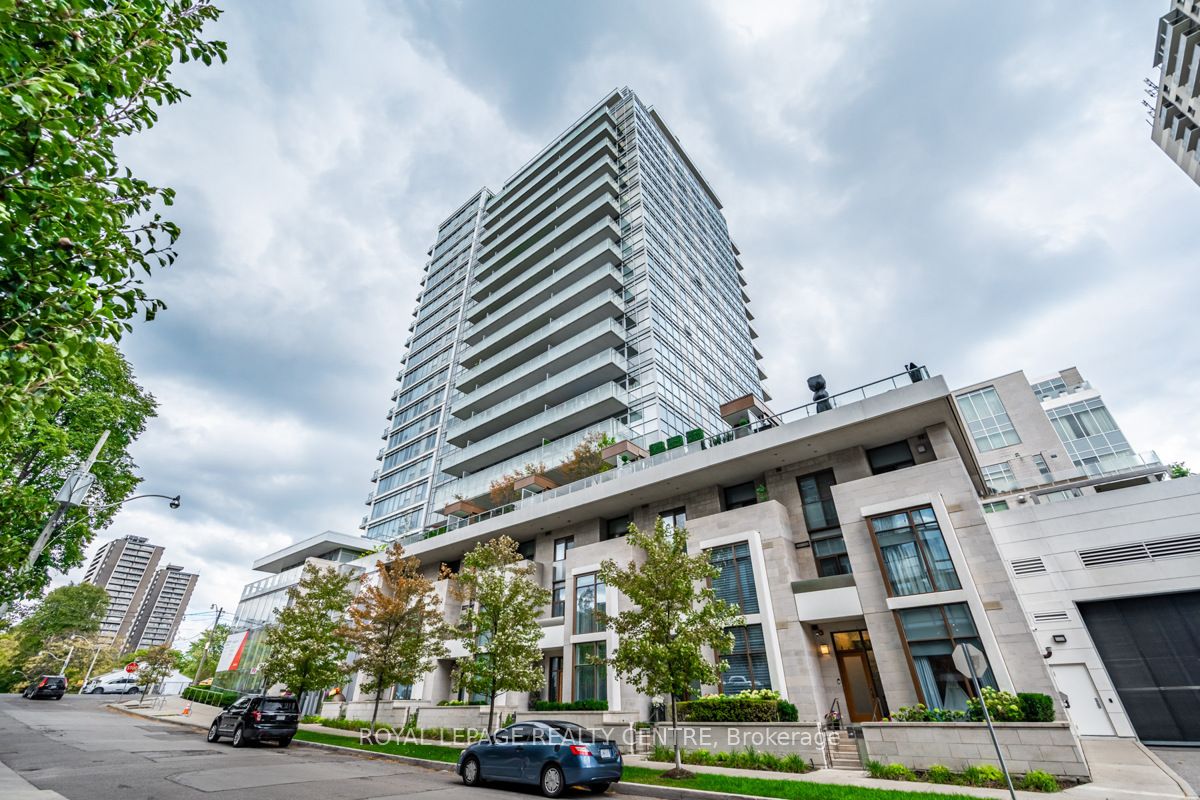 #611 - 170 Avenue Road Property Photo 1