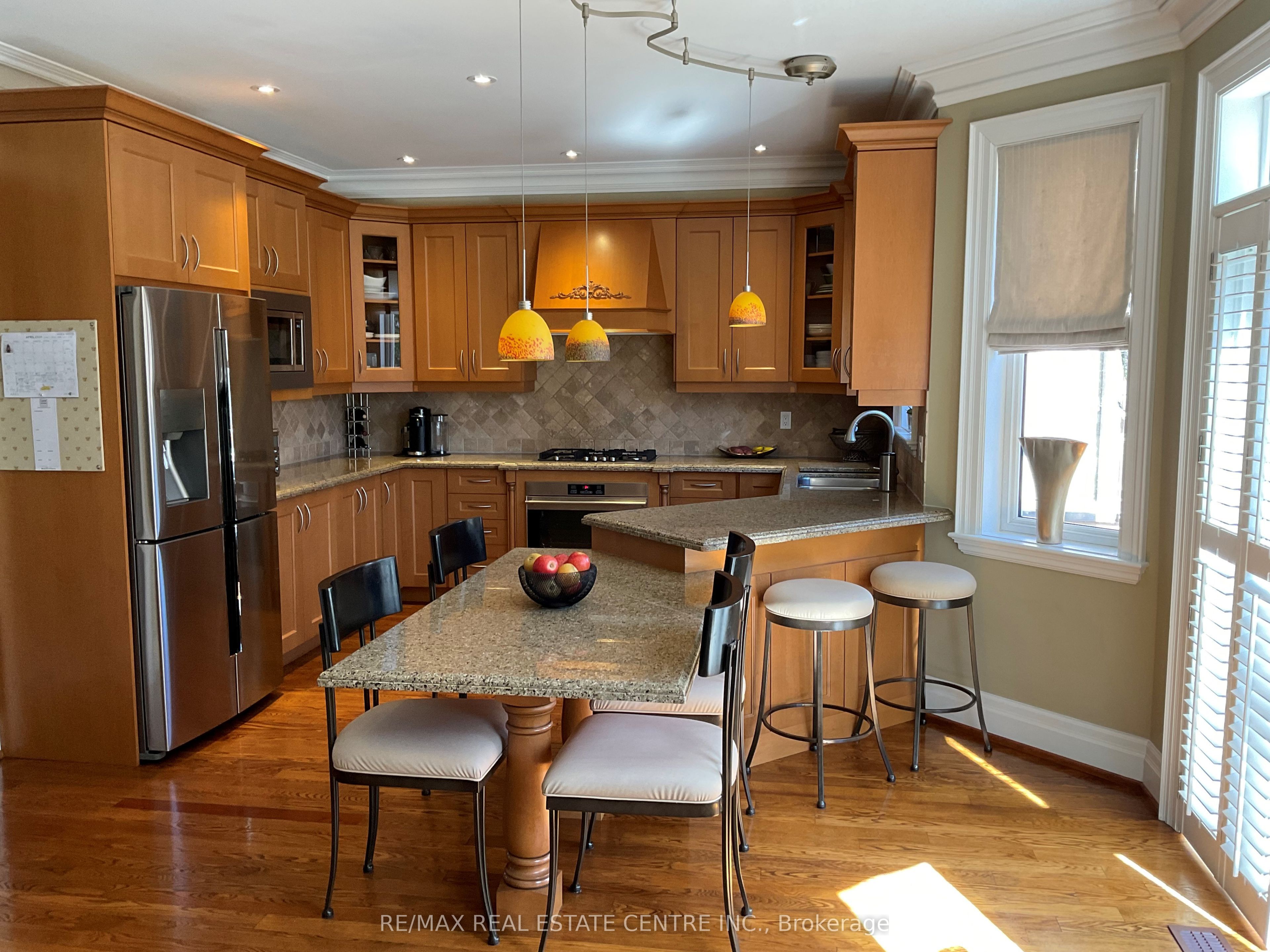 539 Douglas Avenue Property Photo 8