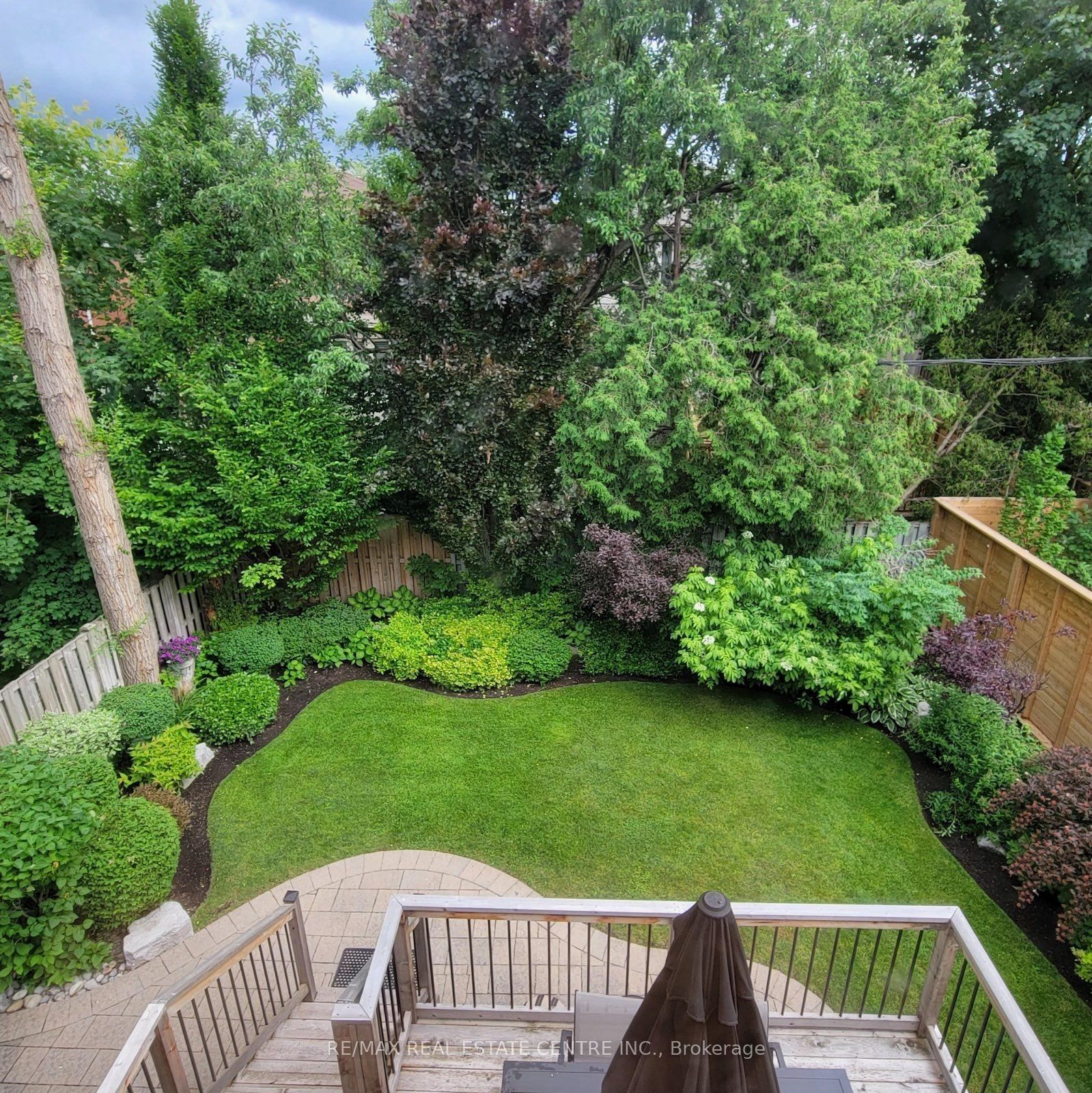539 Douglas Avenue Property Photo 14