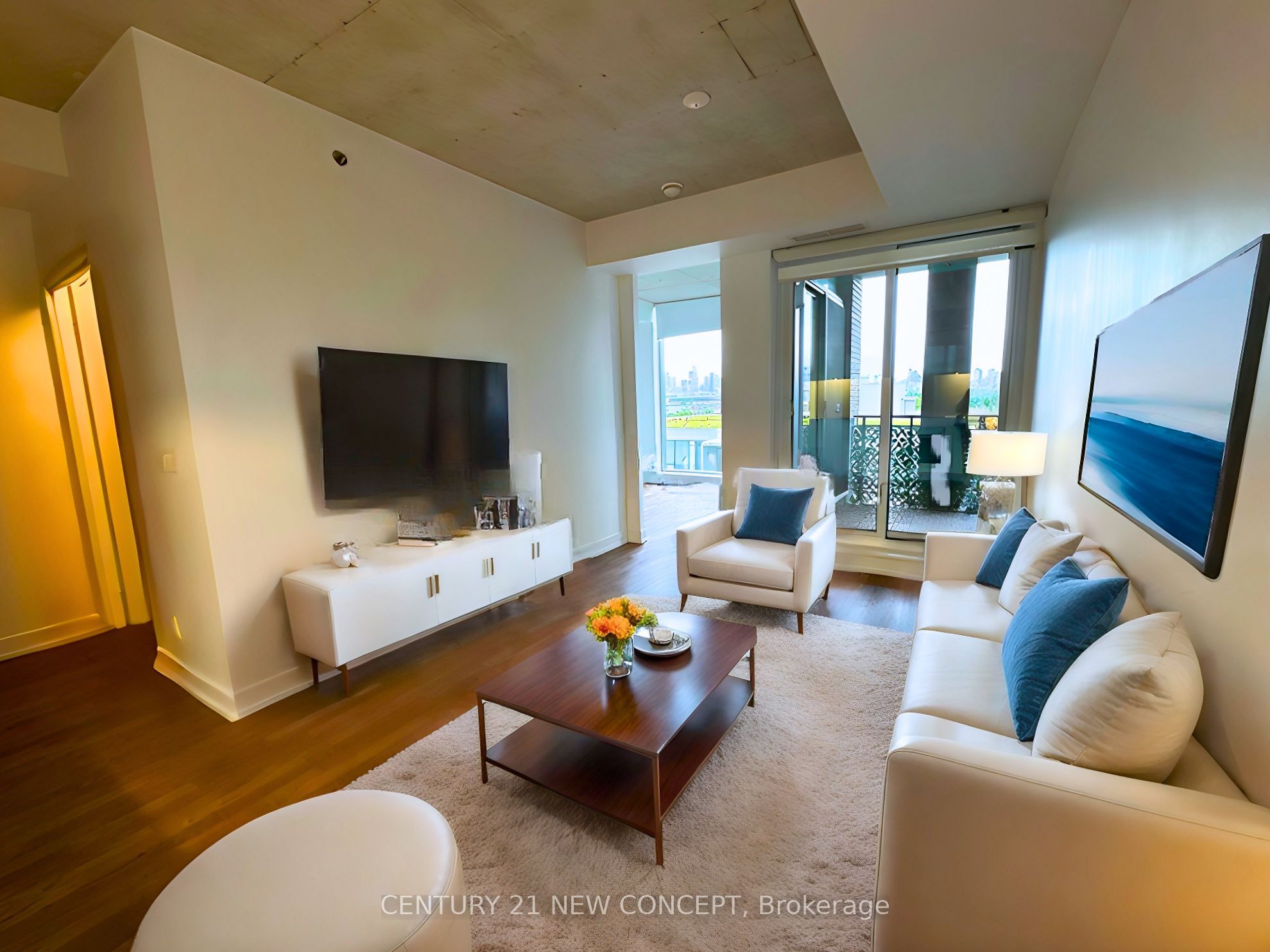 #828 - 20 Minowan Miikan Lane Property Photo 3