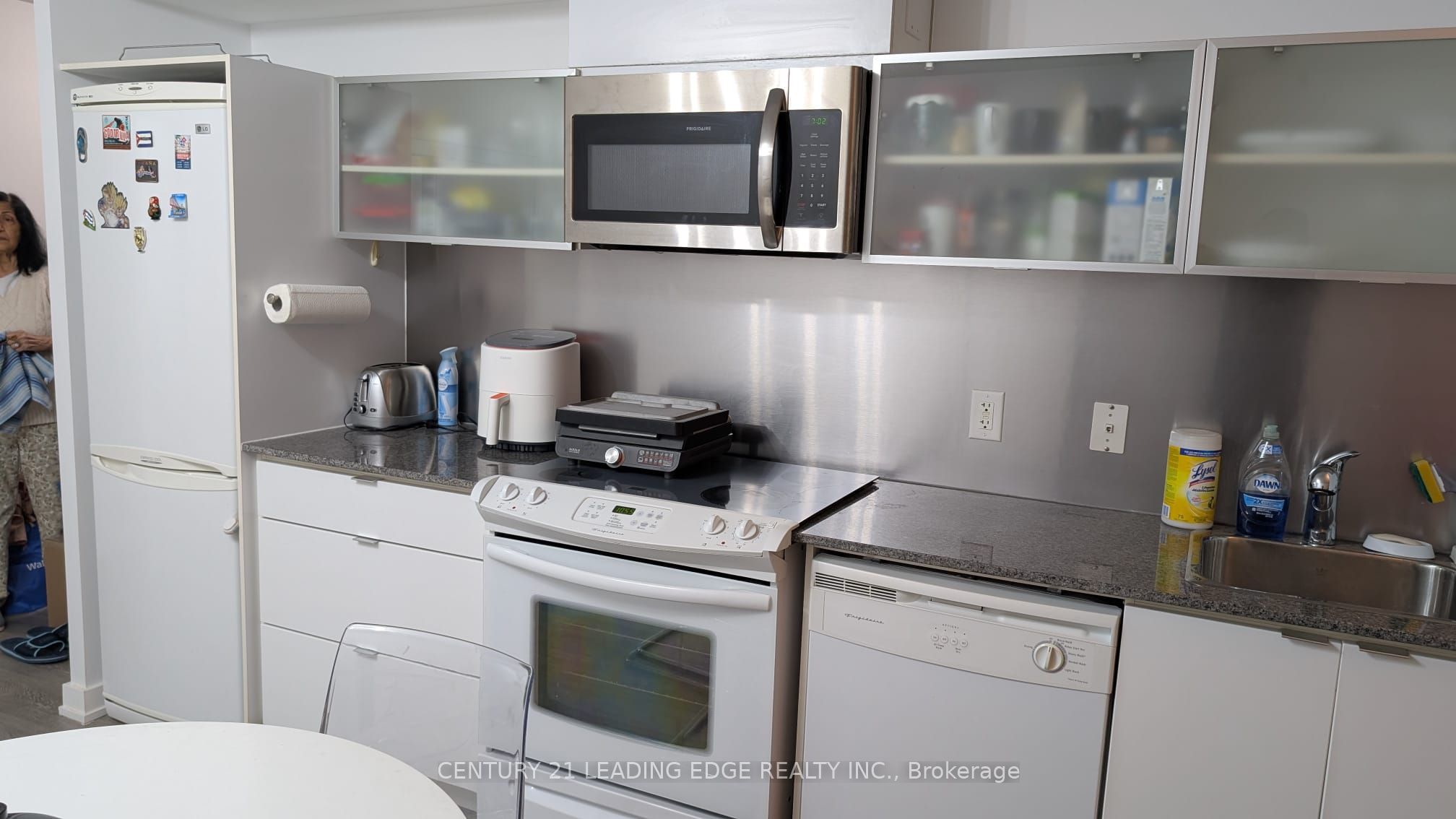 #1523 - 4k Spadina Avenue Property Photo 9
