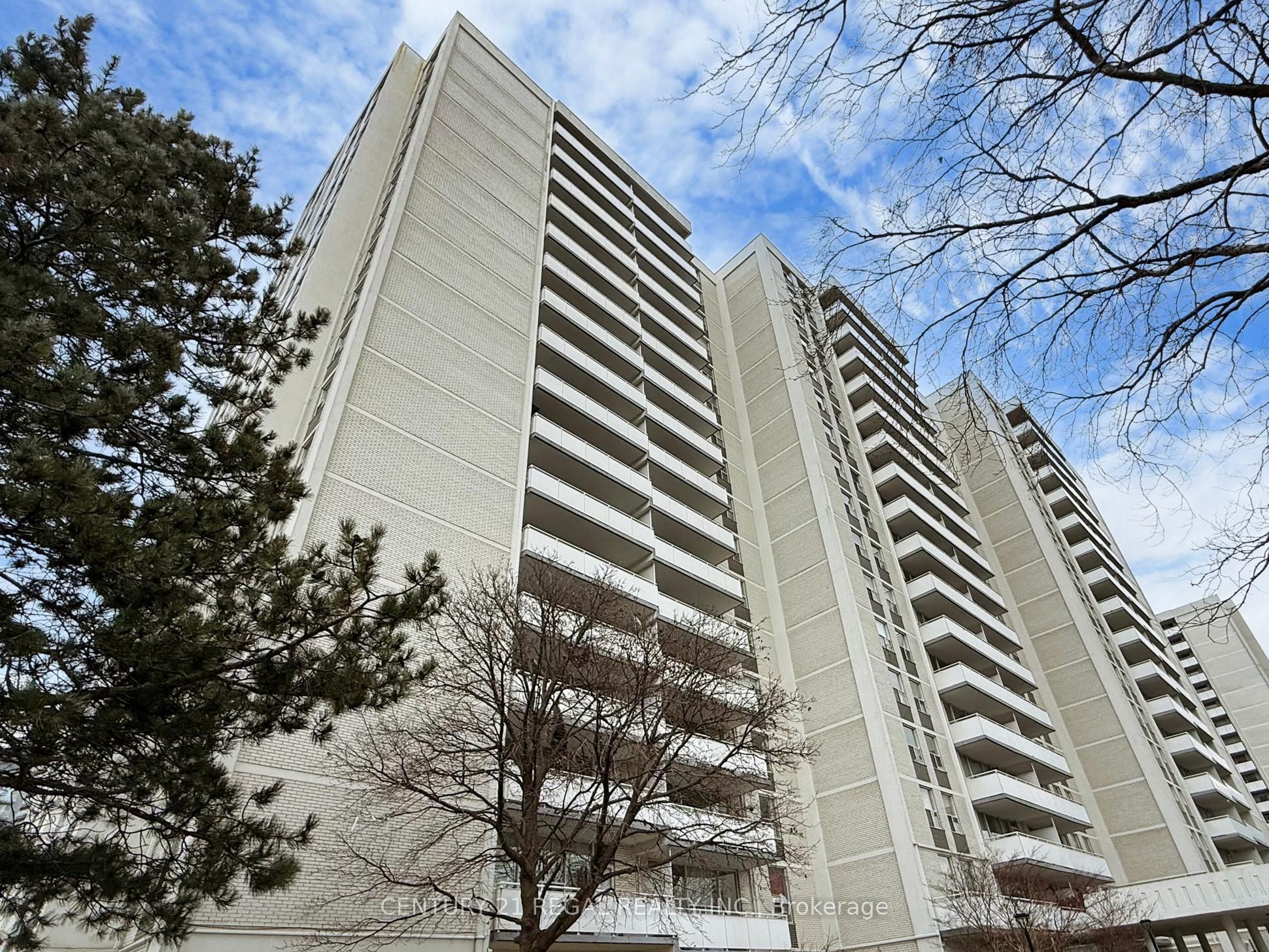 #505 - 10 Parkway Forest Drive Property Photo 1