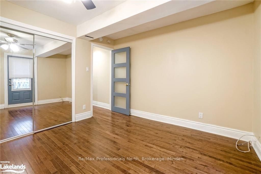 214 Gerrard Street Property Photo 14