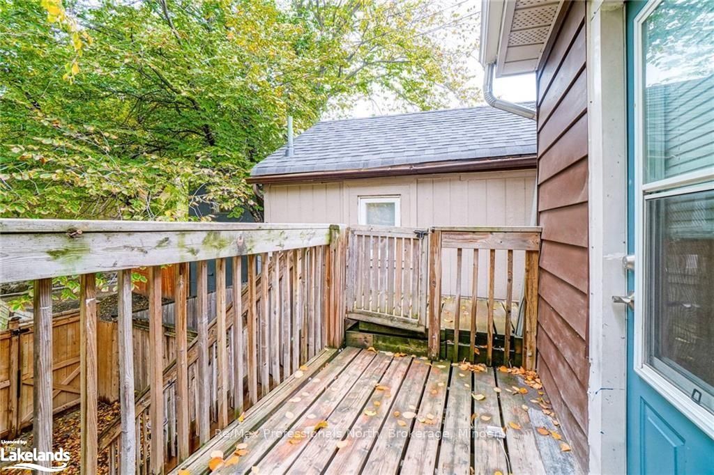 214 Gerrard Street Property Photo 17