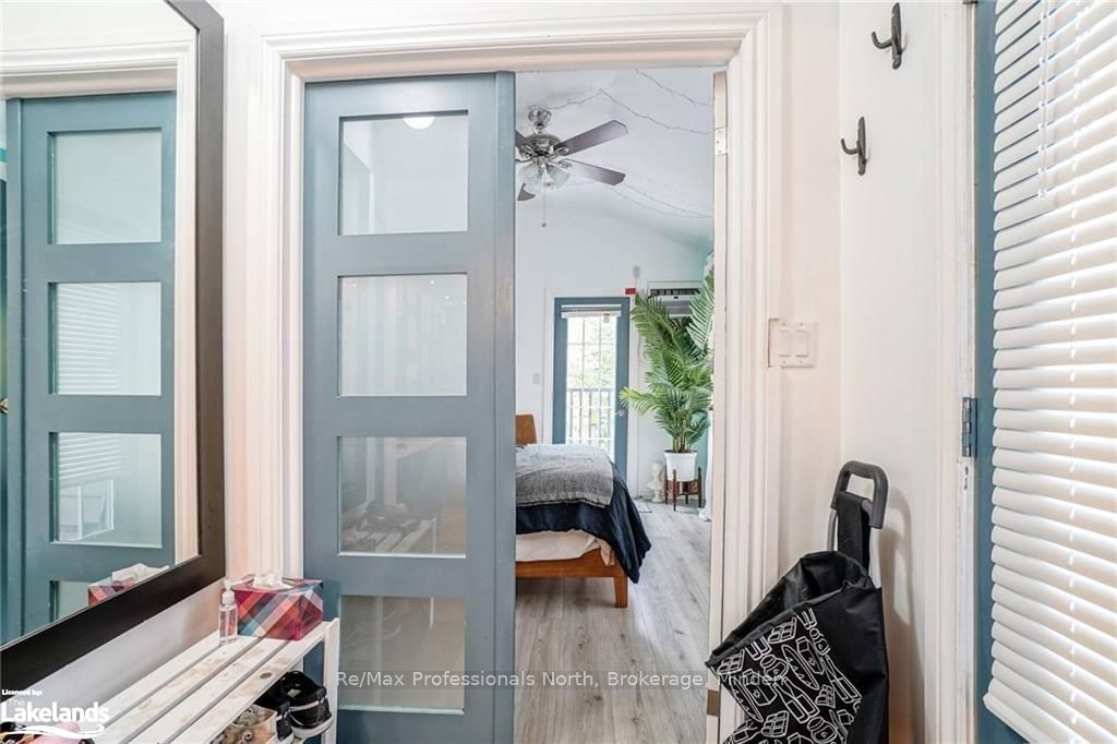 214 Gerrard Street Property Photo 27